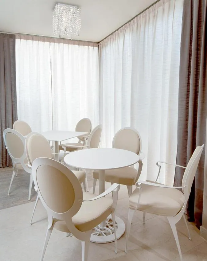 Restaurant/places to eat in Hotel Argentina