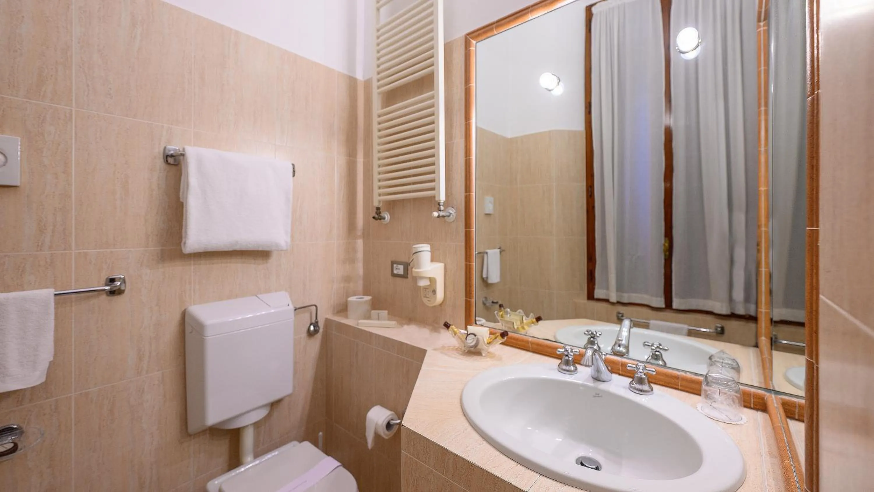 Bathroom in Hotel Posta