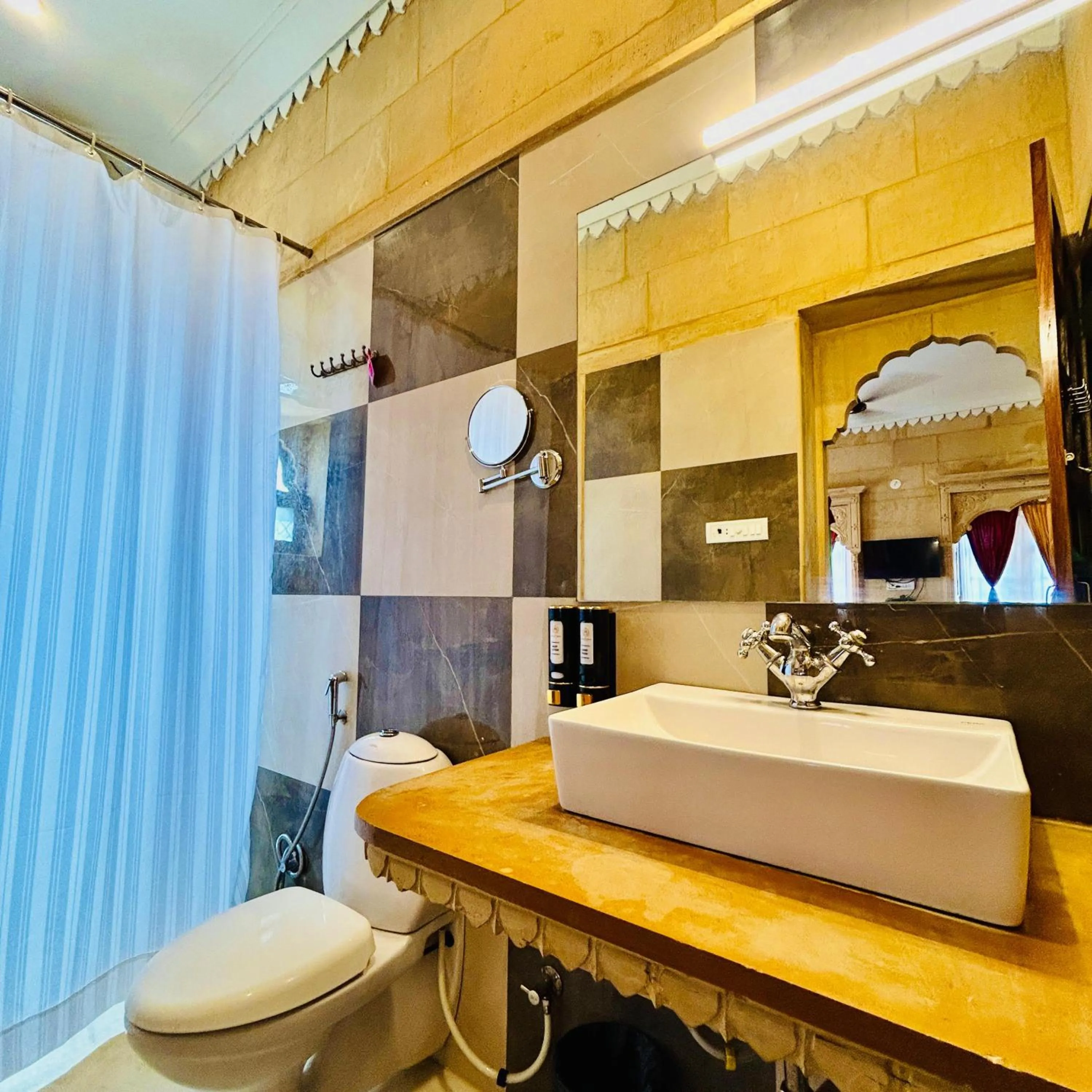 Bathroom in The Jaigarh Palace Jaisalmer