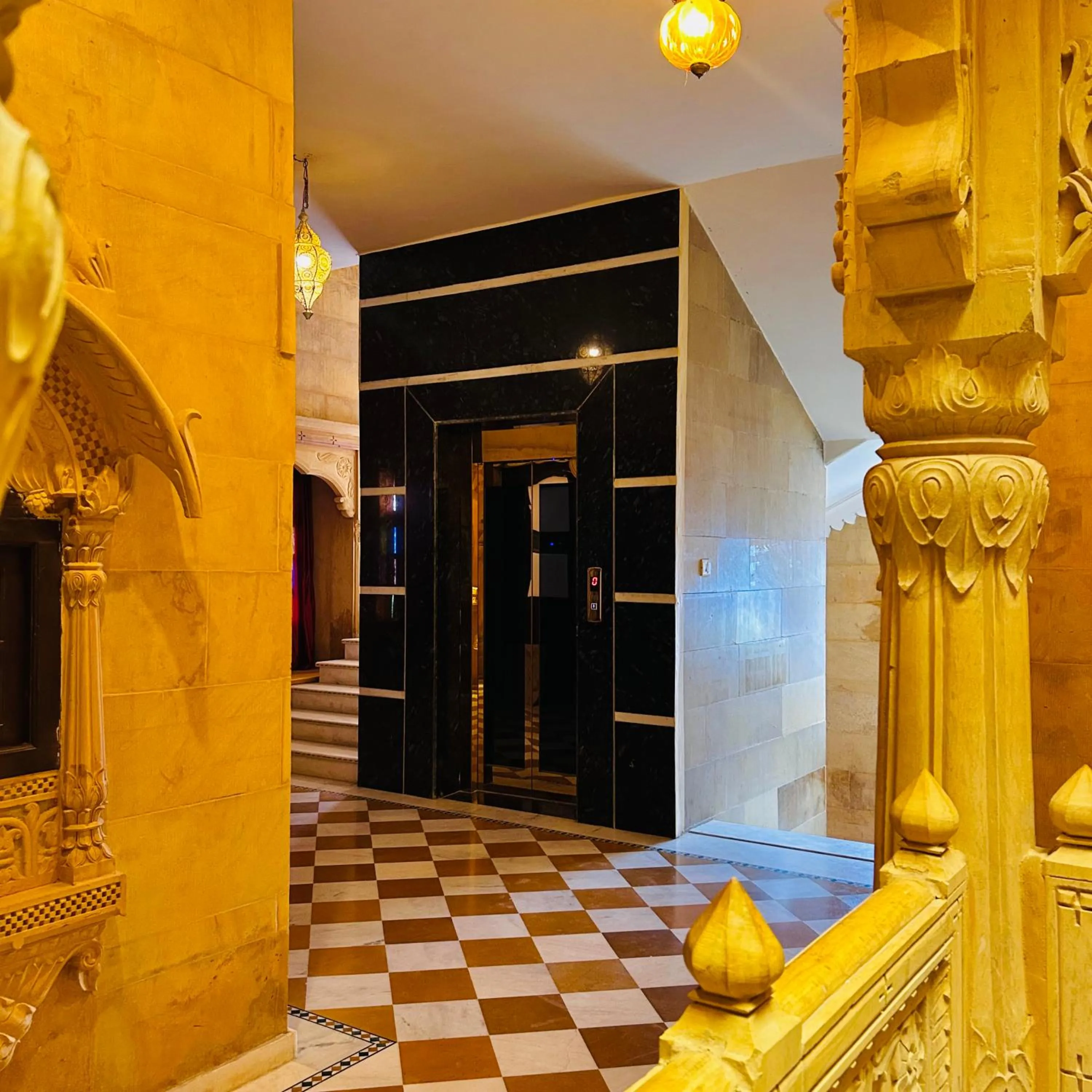 elevator in The Jaigarh Palace Jaisalmer