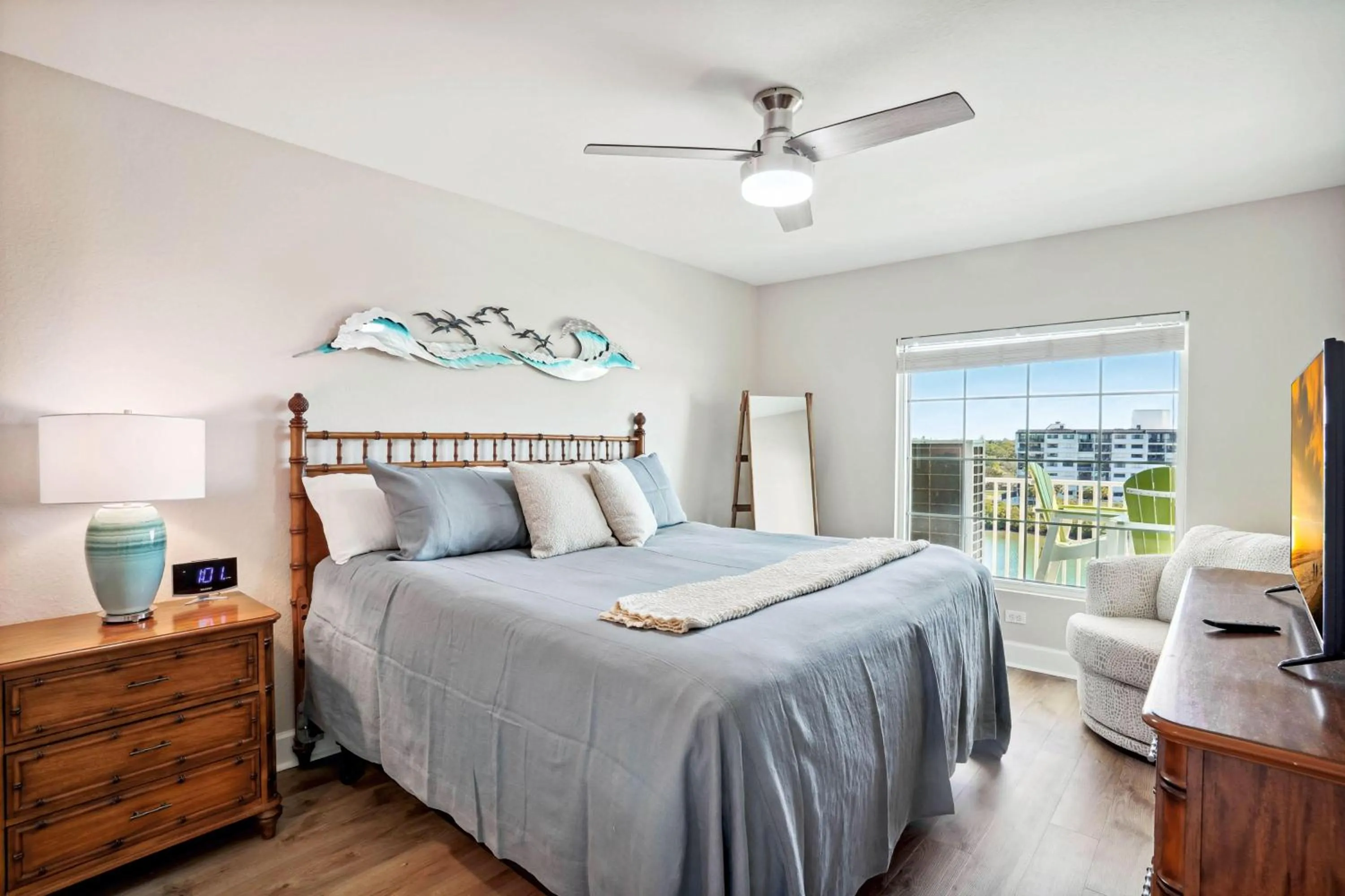 Bed in Harbourside 7718- Premier