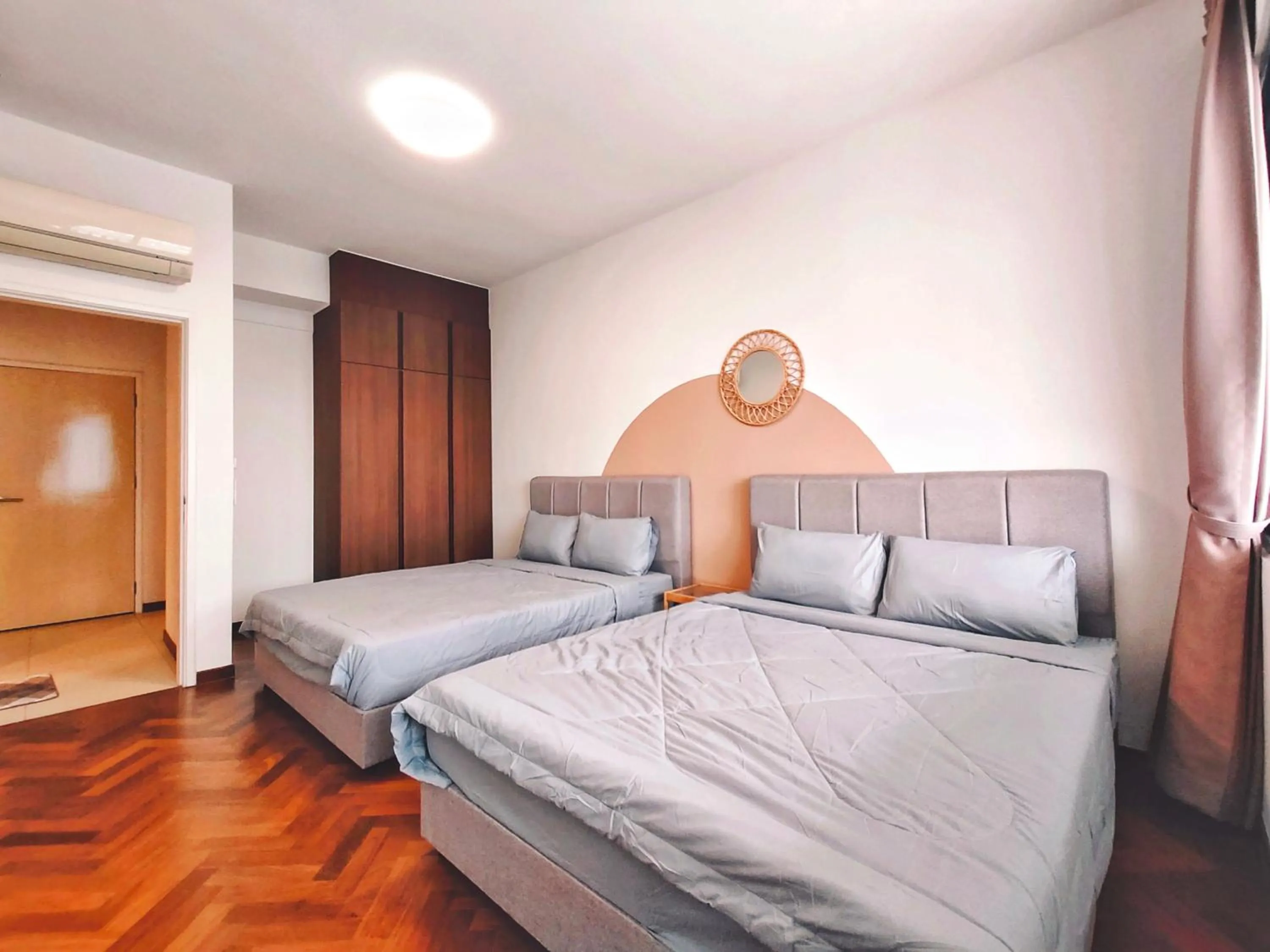 Bed in THE LANDMARK BY KATANA New 3BR Grand Seaview Homestay at Gurney 无敌海景三房套房