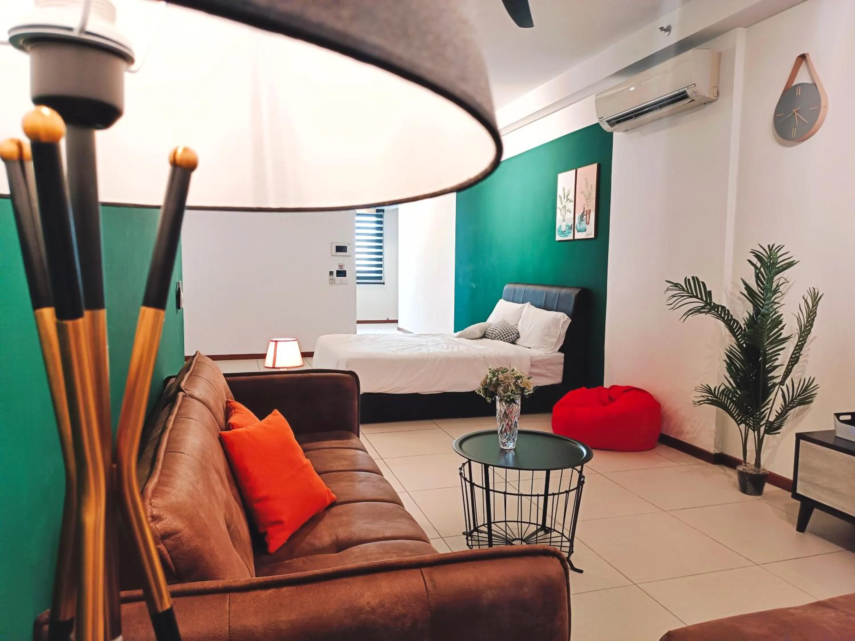 Bed in THE LANDMARK BY KATANA New 3BR Grand Seaview Homestay at Gurney 无敌海景三房套房