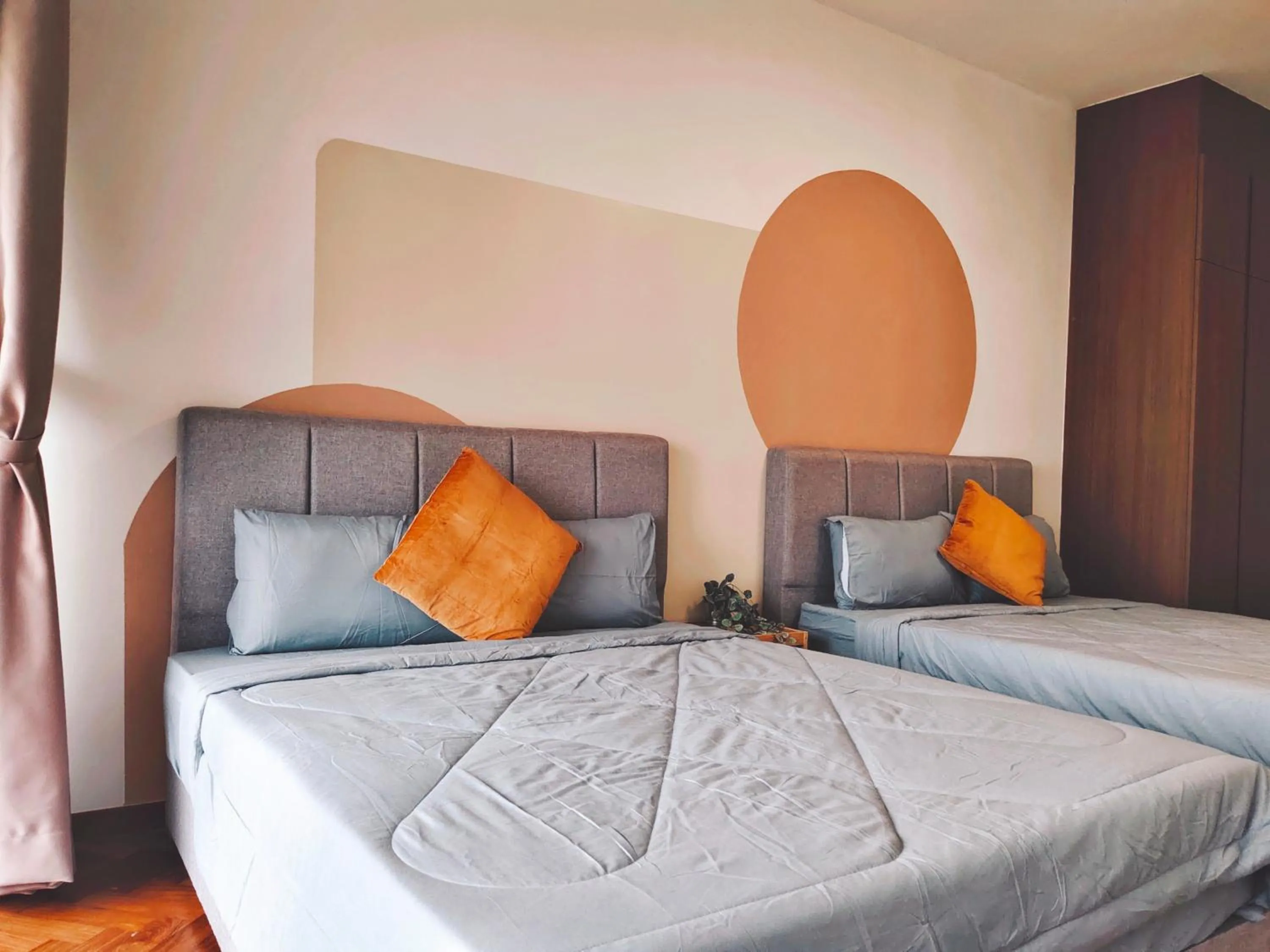 Bed in THE LANDMARK BY KATANA New 3BR Grand Seaview Homestay at Gurney 无敌海景三房套房