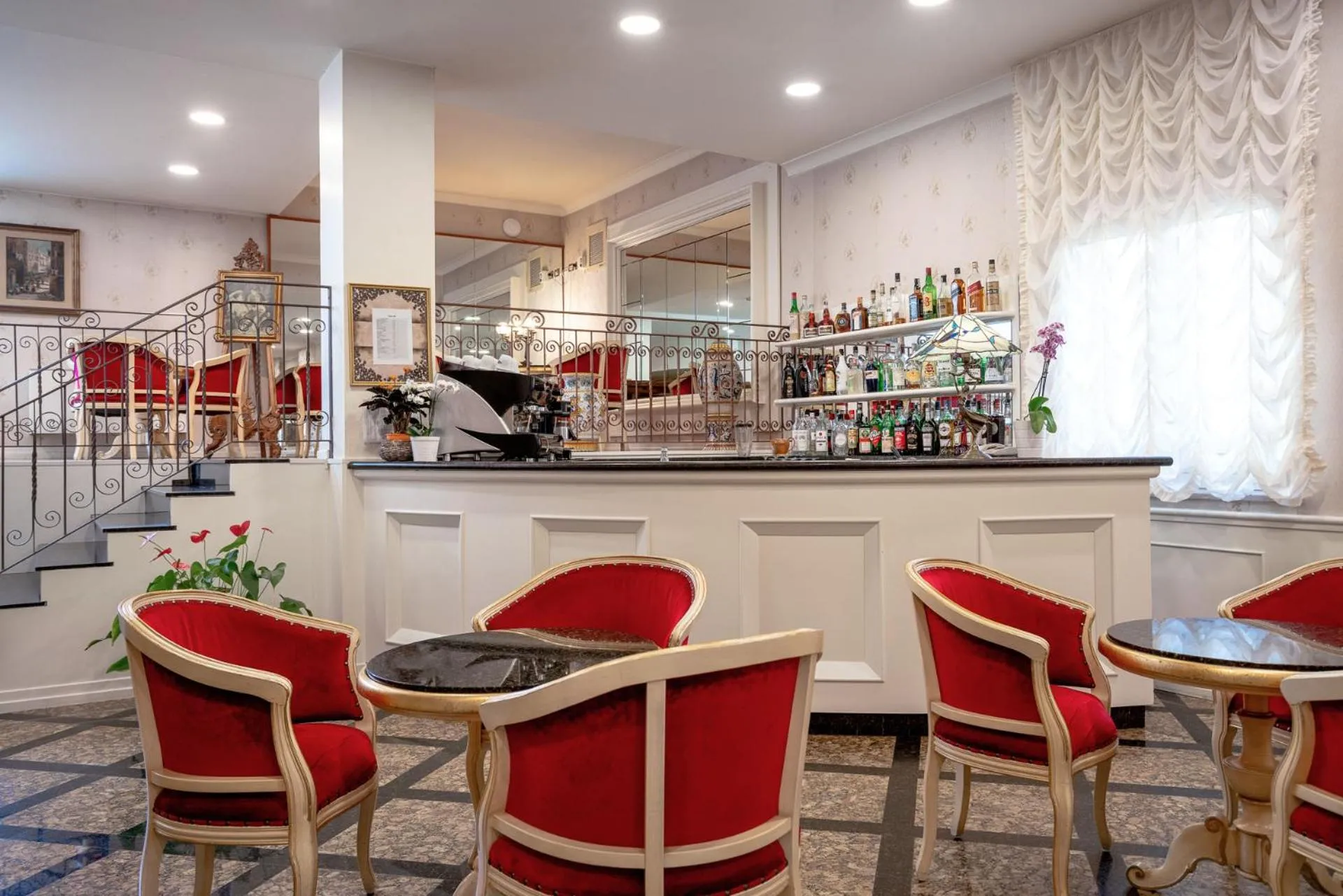 Lobby or reception in Hotel President