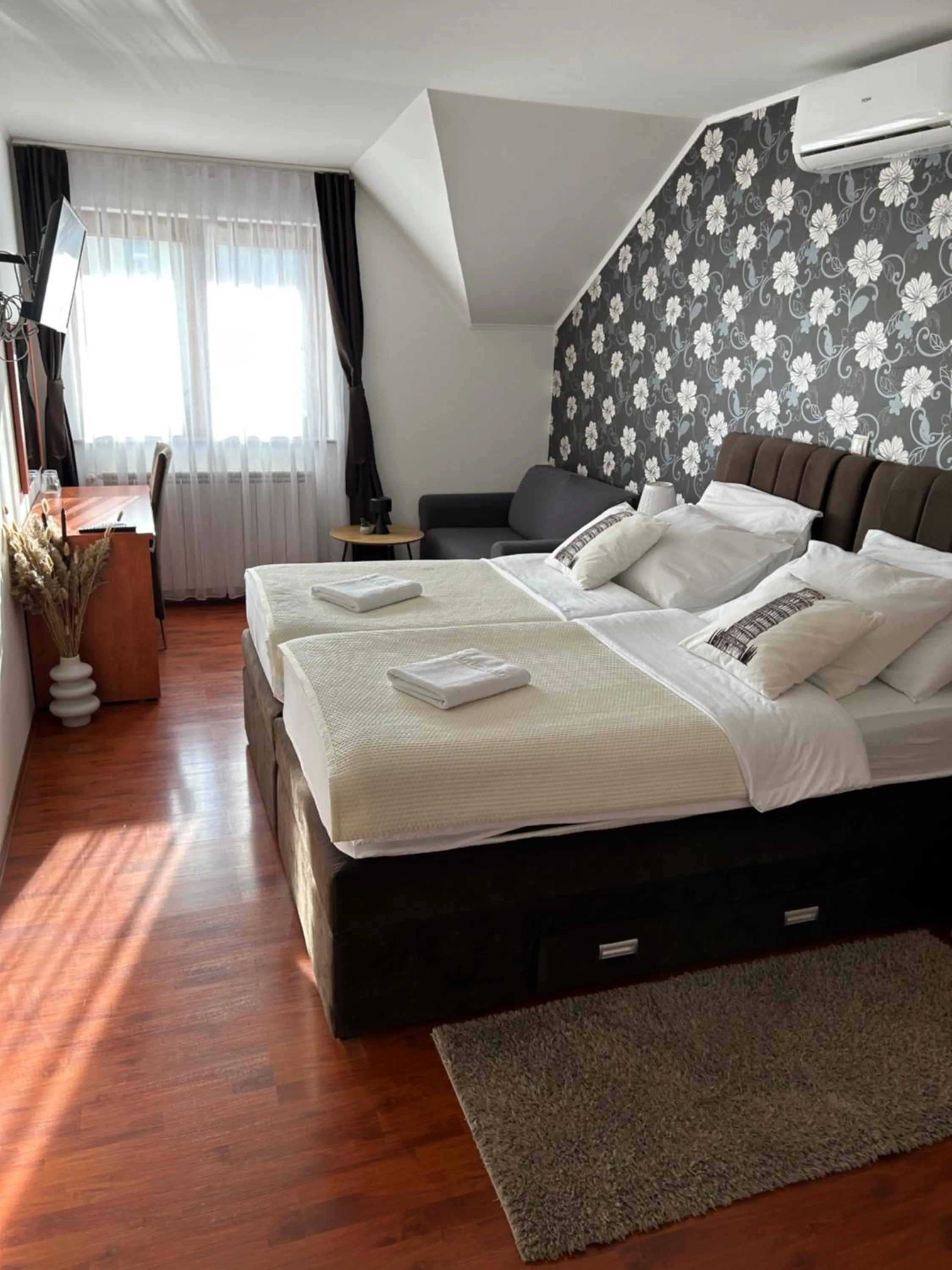 Double or Twin Room in Villa Čančar