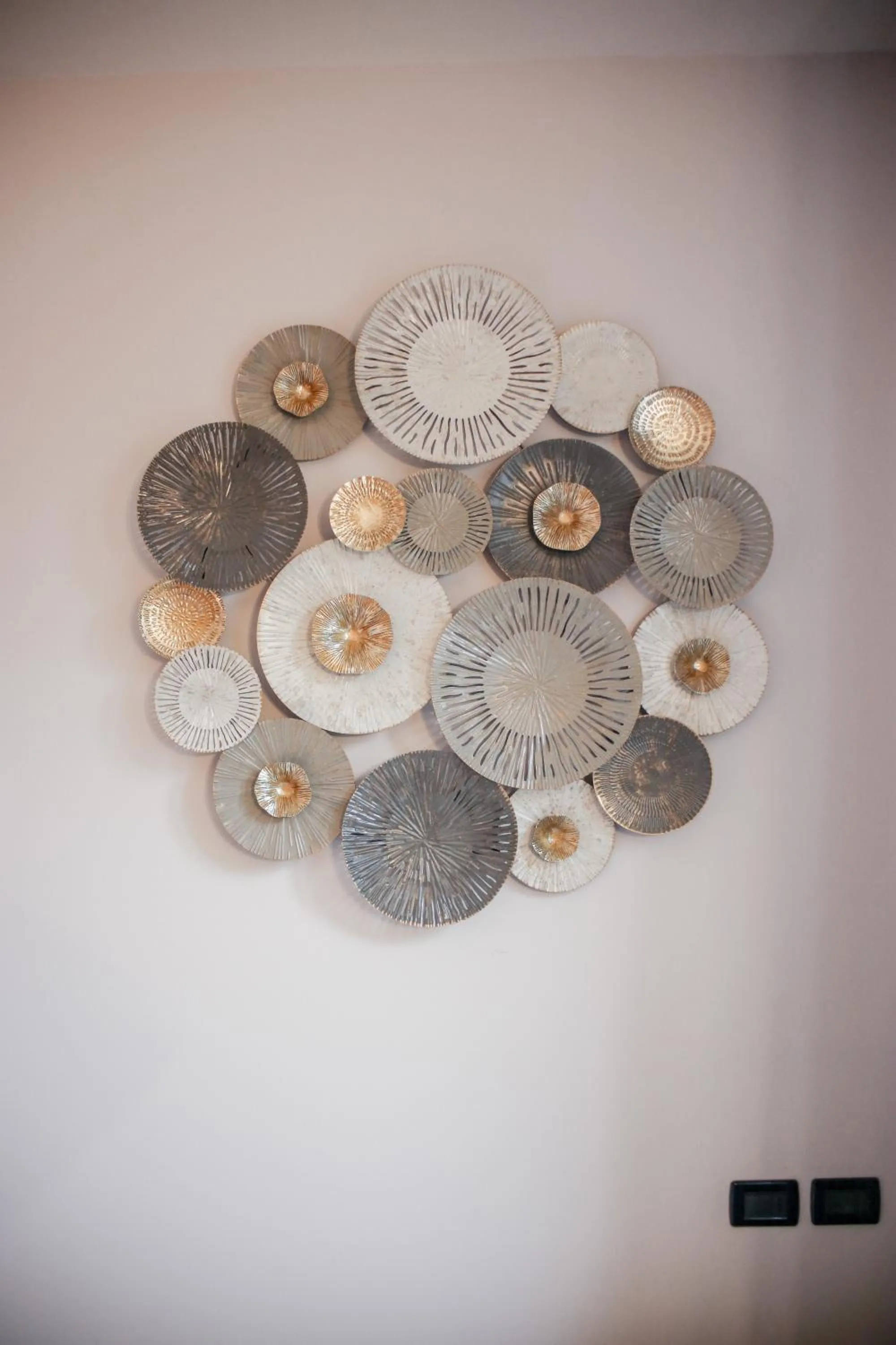 Decorative detail in Sensole locanda contemporanea