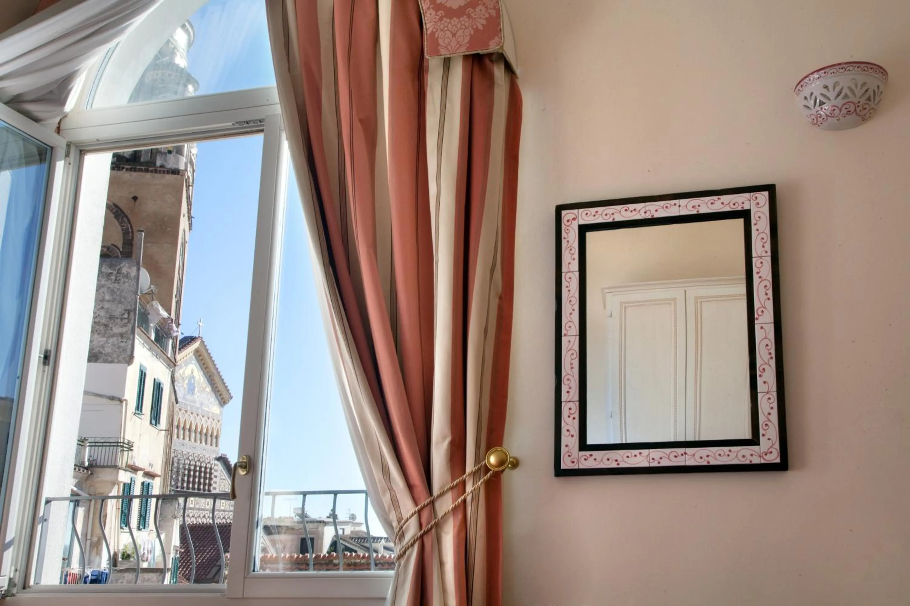 Bedroom in Hotel L'Antico Convitto