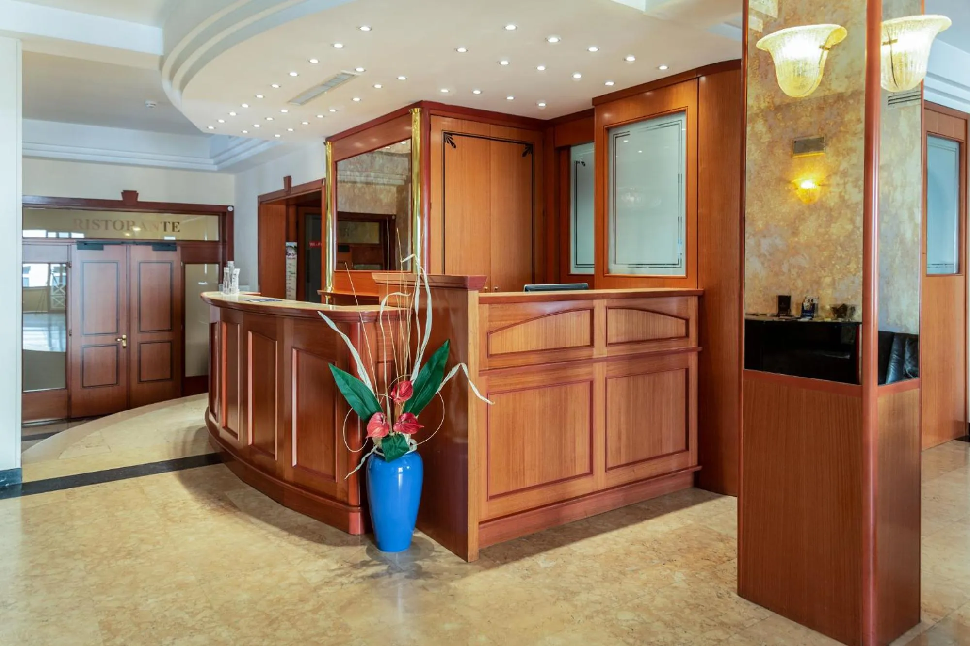 Lobby or reception in Hotel Nettunia