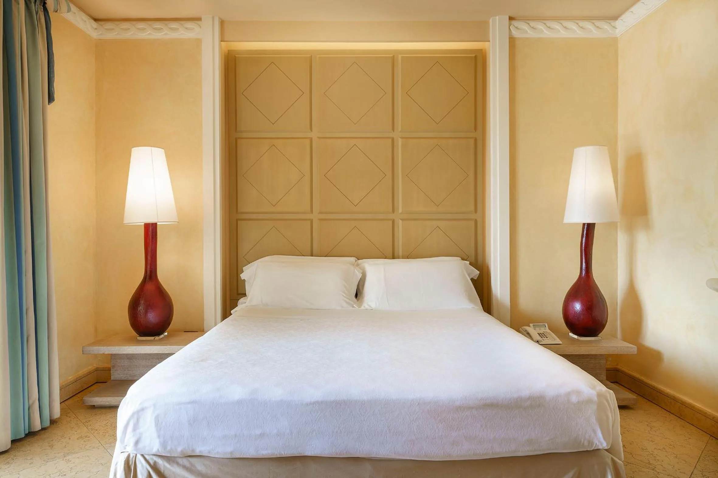 Photo of the whole room, Bed in Romano Palace Luxury Hotel