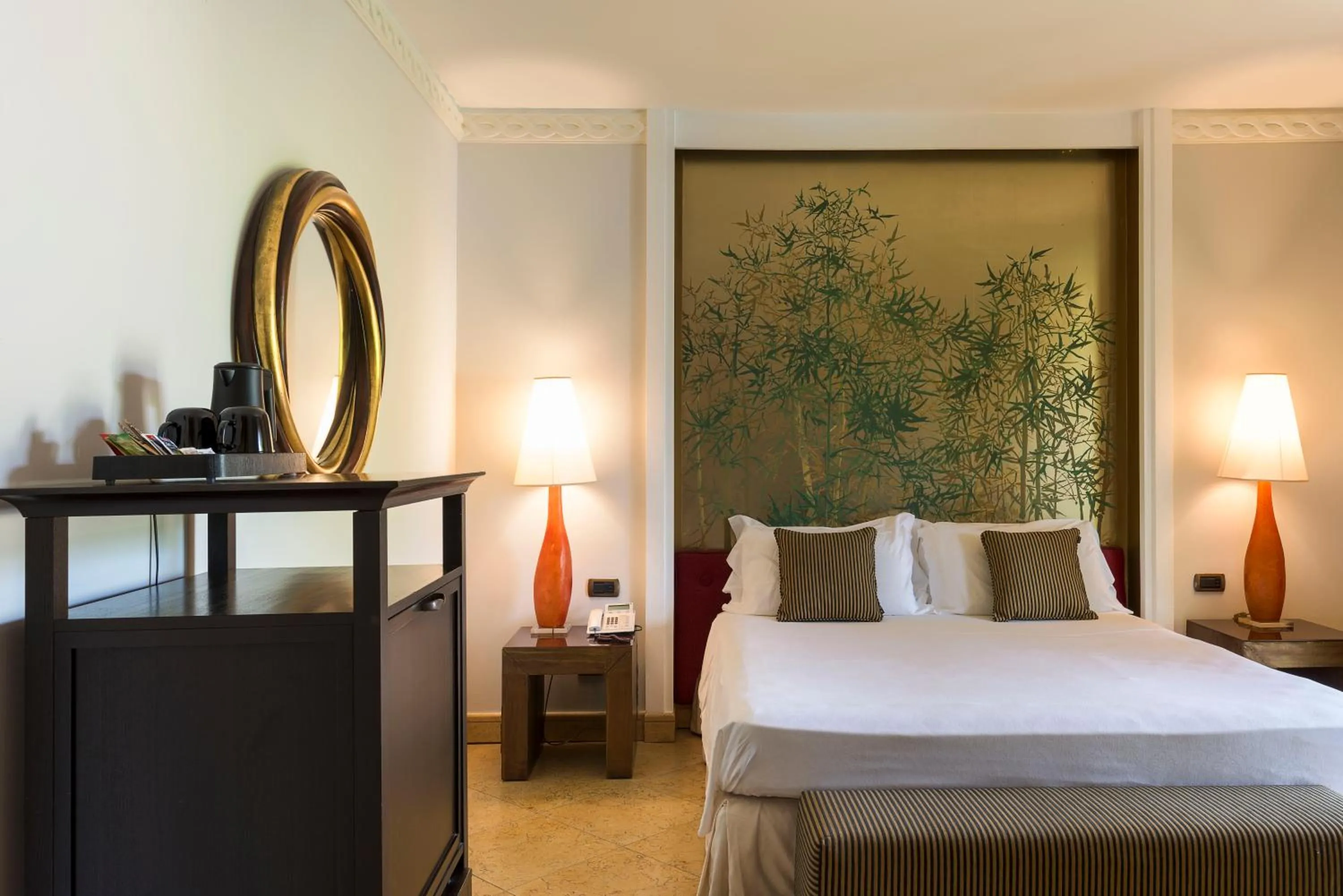 Photo of the whole room, Bed in Romano Palace Luxury Hotel