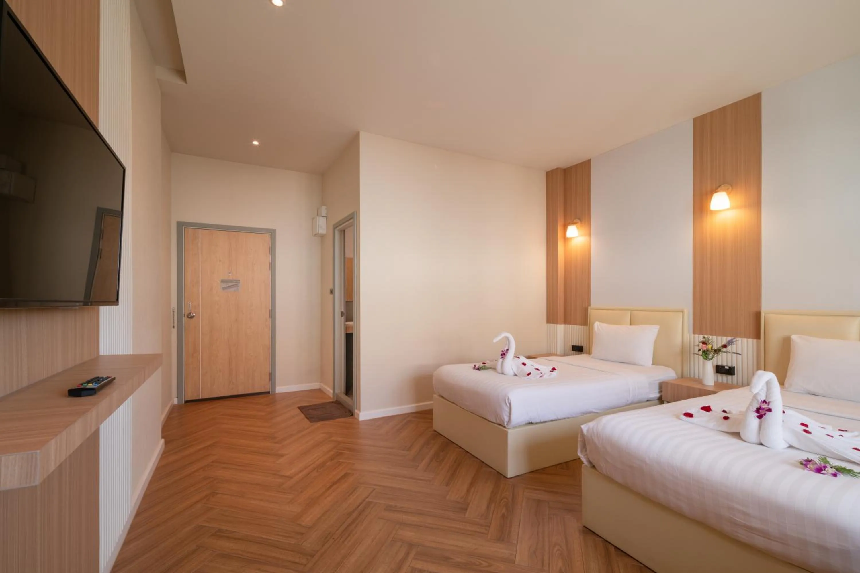 Photo of the whole room, Bed in Grandbangsaray