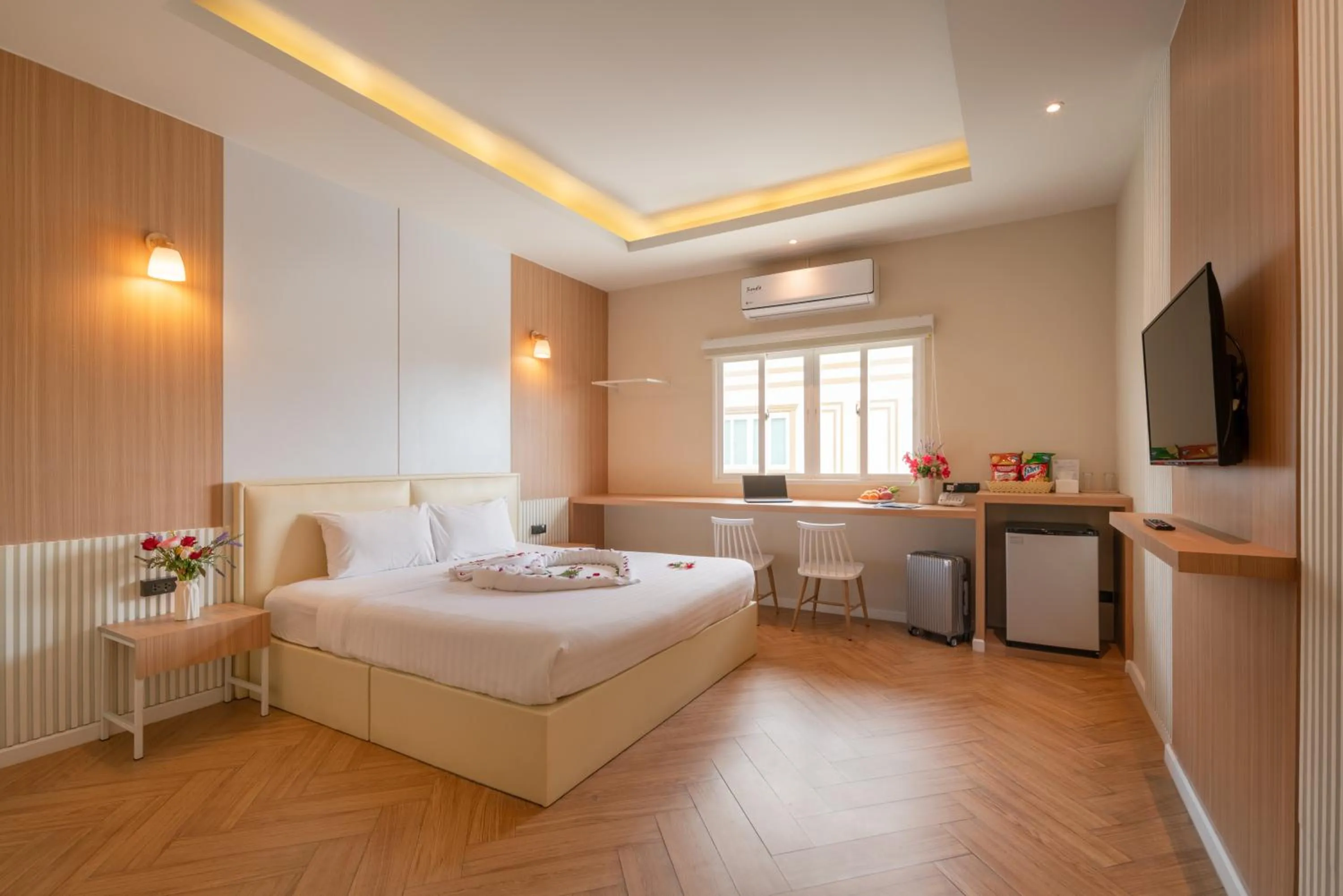 Photo of the whole room, Bed in Grandbangsaray