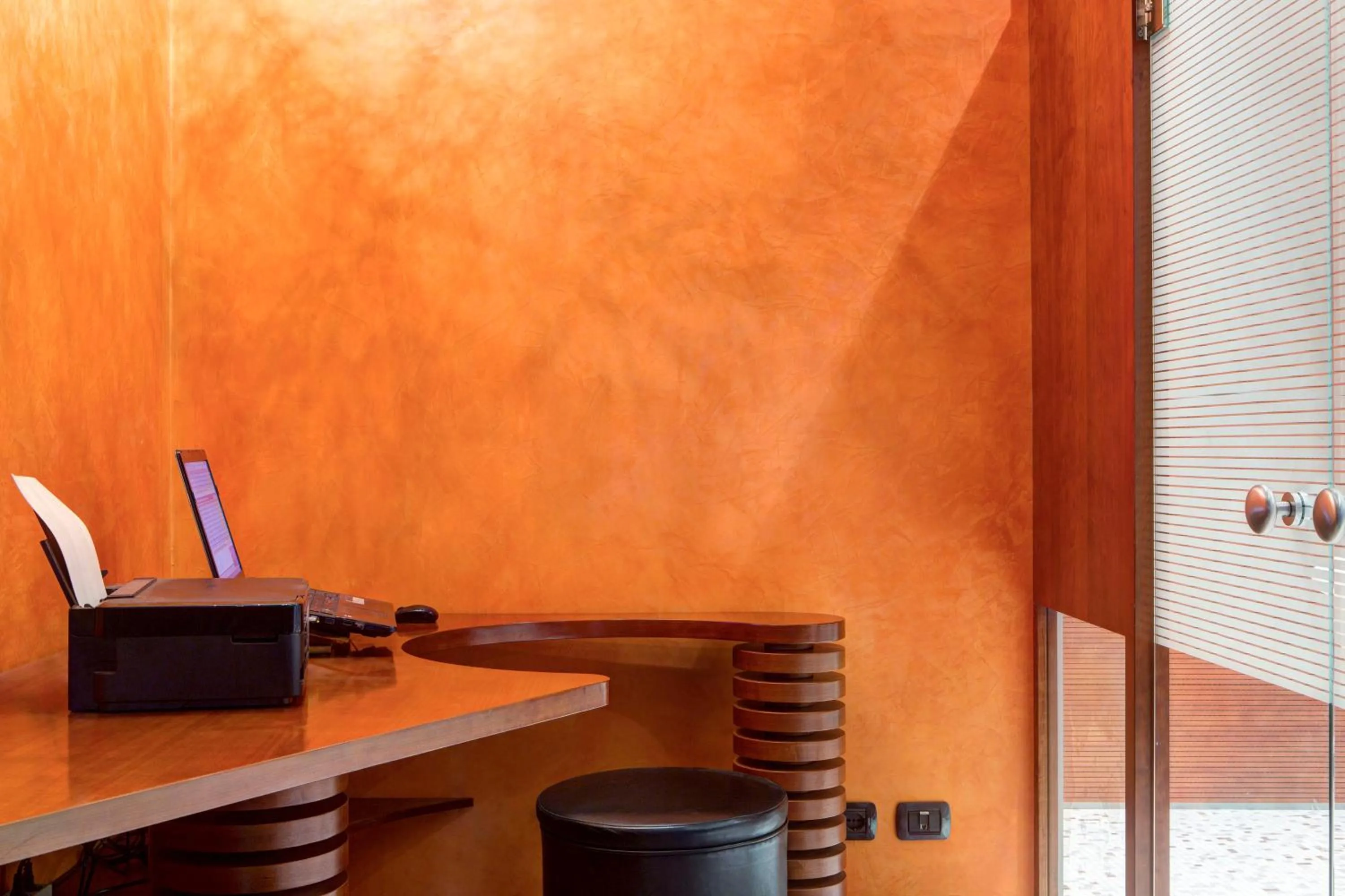 Business facilities in Hotel Firenze