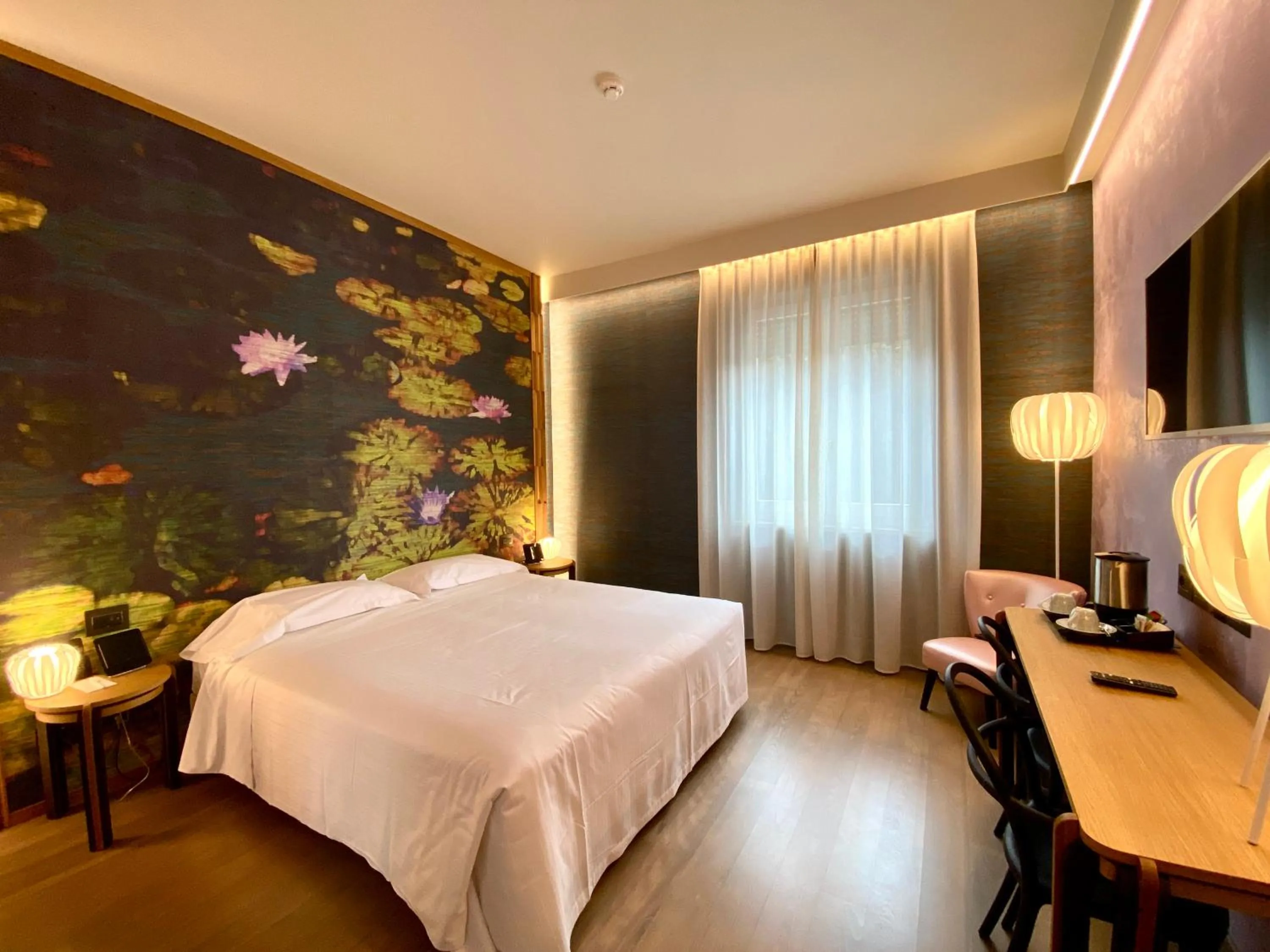 Photo of the whole room, Bed in Hotel Firenze