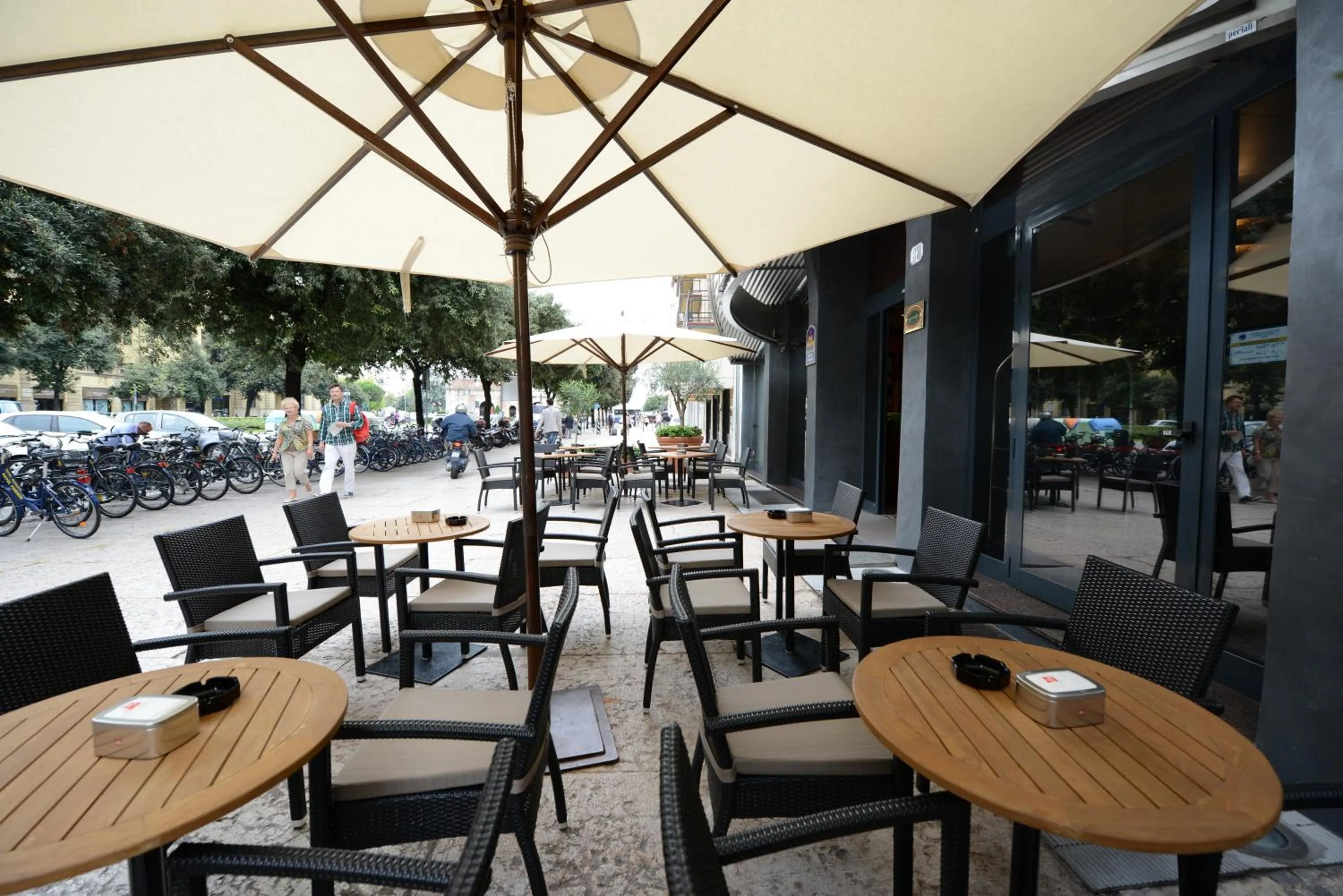 Facade/entrance in Hotel Firenze