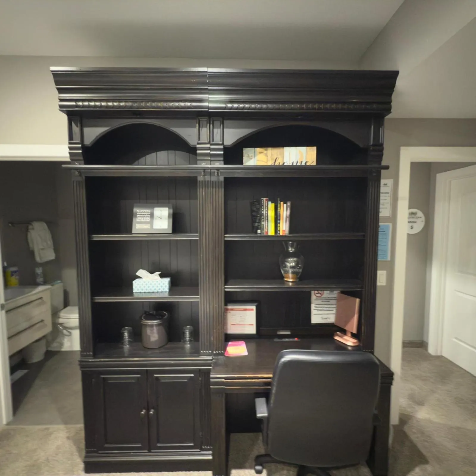 Business facilities in Stay549