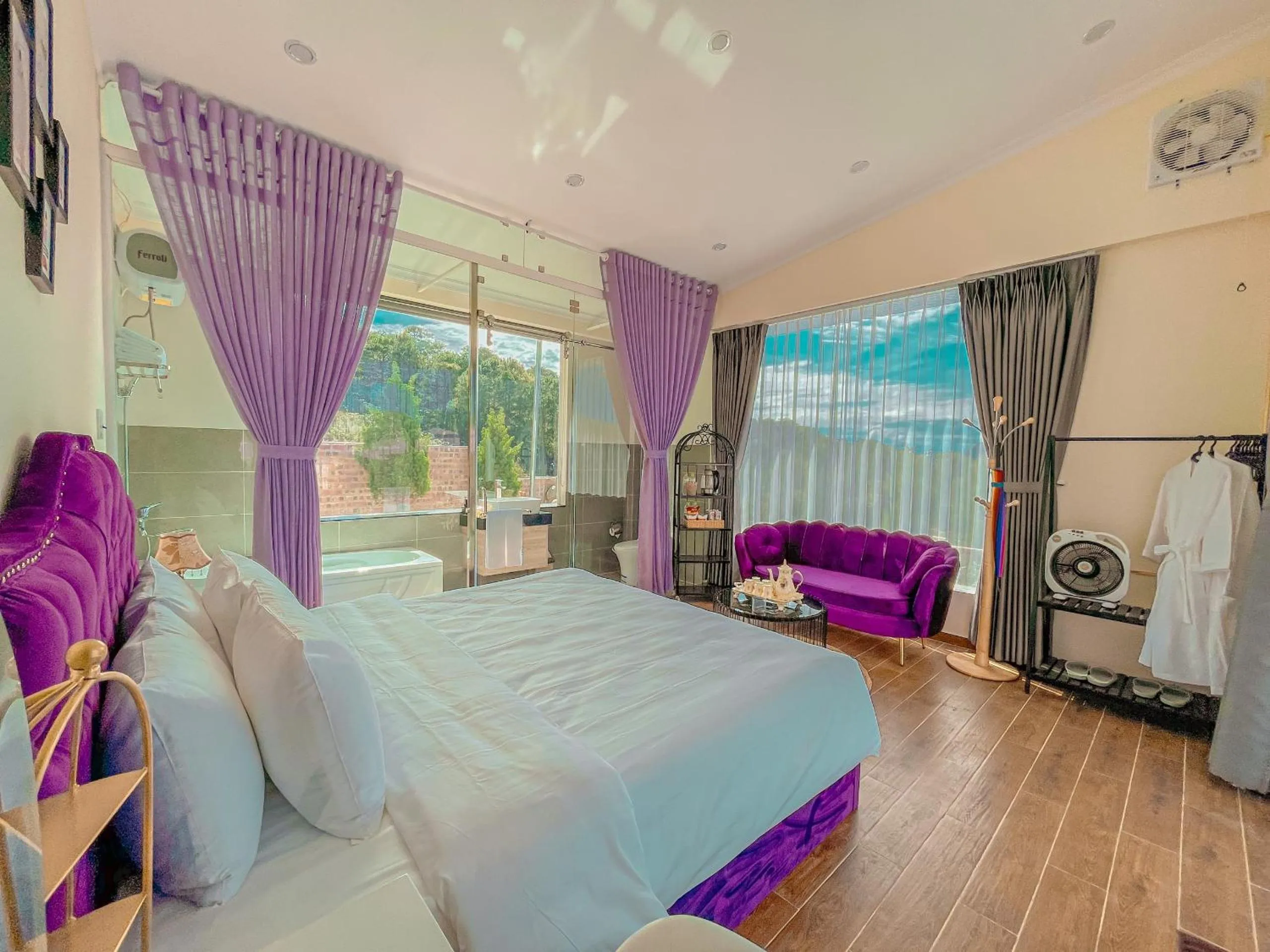 Photo of the whole room in SHIN VILLAGE HOTEL