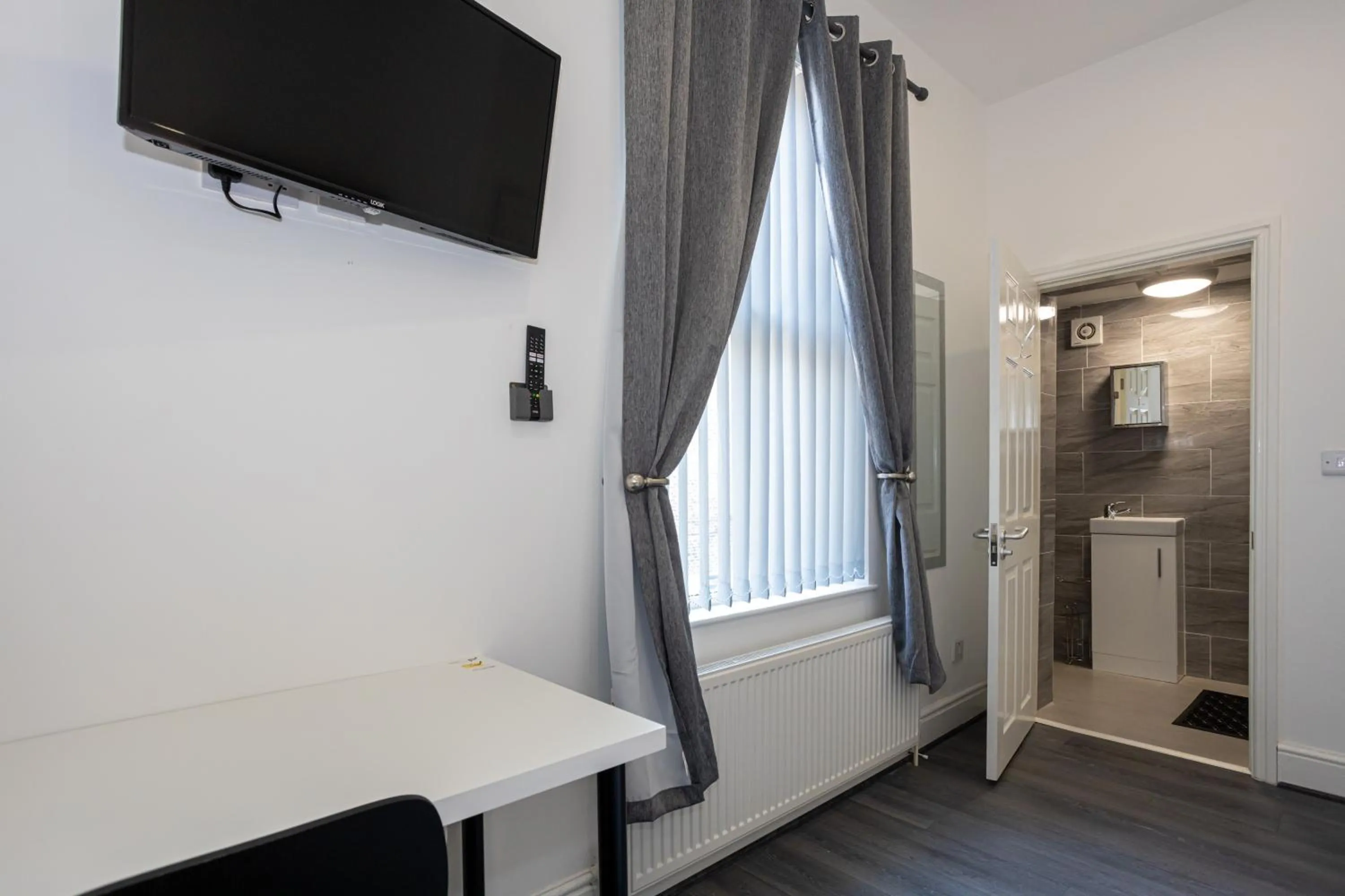 Bedroom in TCO Luxury House