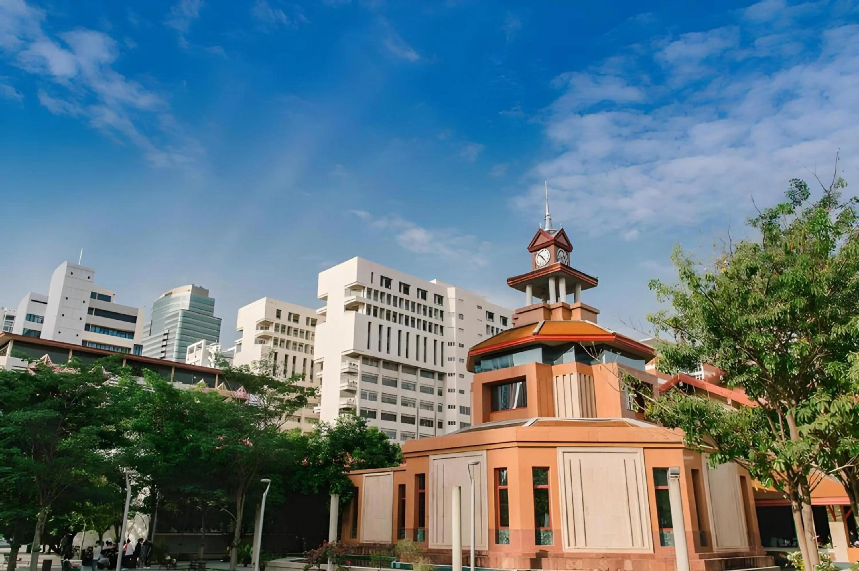 Landmark view in Episode 11 Hostel Sukhumvit