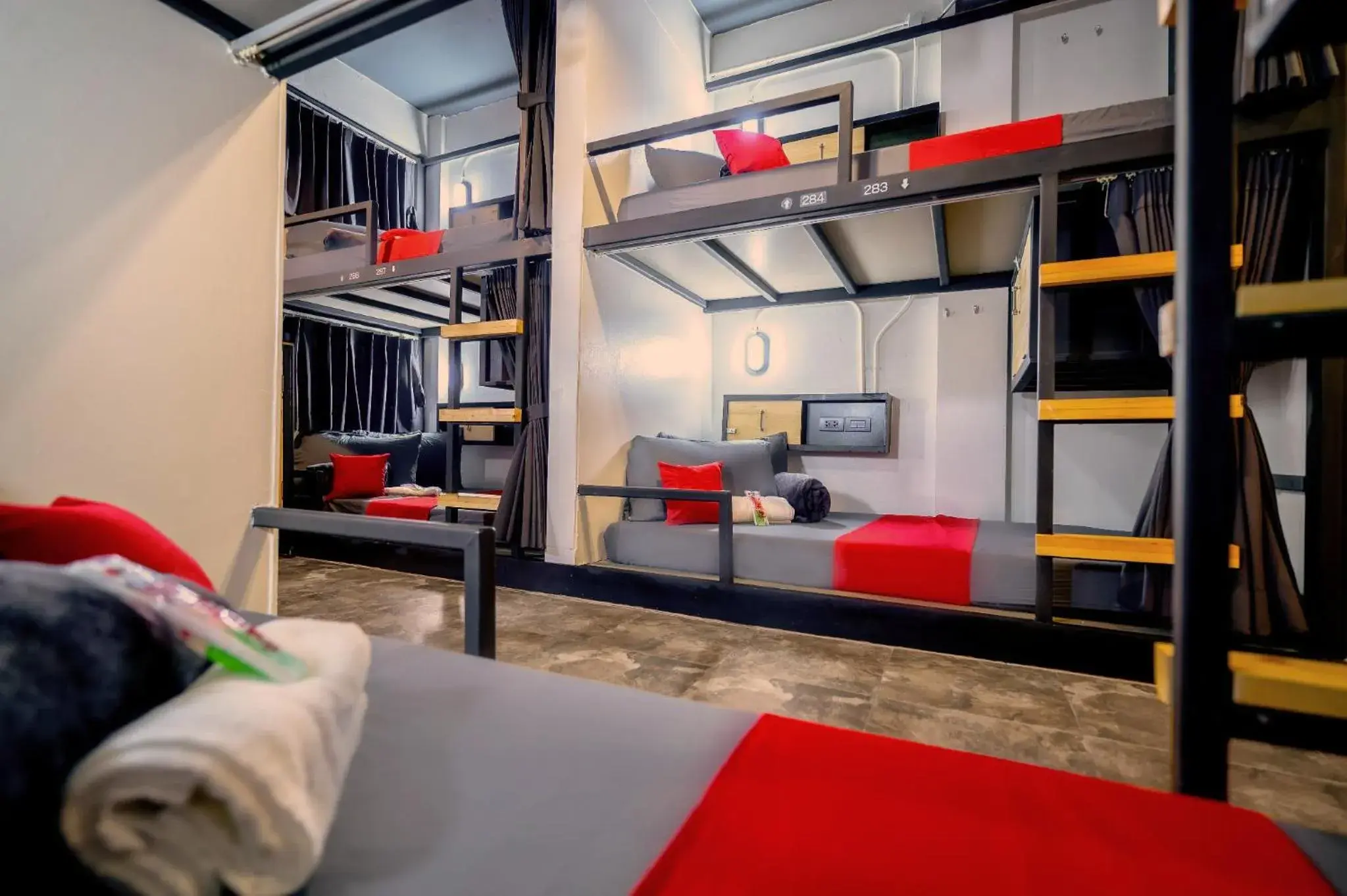 Female Dormitory Room in Episode 11 Hostel Sukhumvit Female Dormitory Room in Episode 11 Hostel Sukhumvit