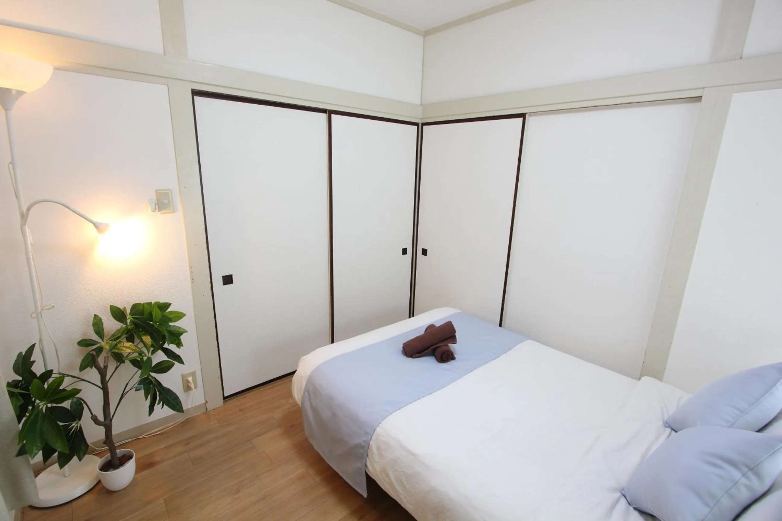 Bed in LUANAHOTEL IN WASEDA
