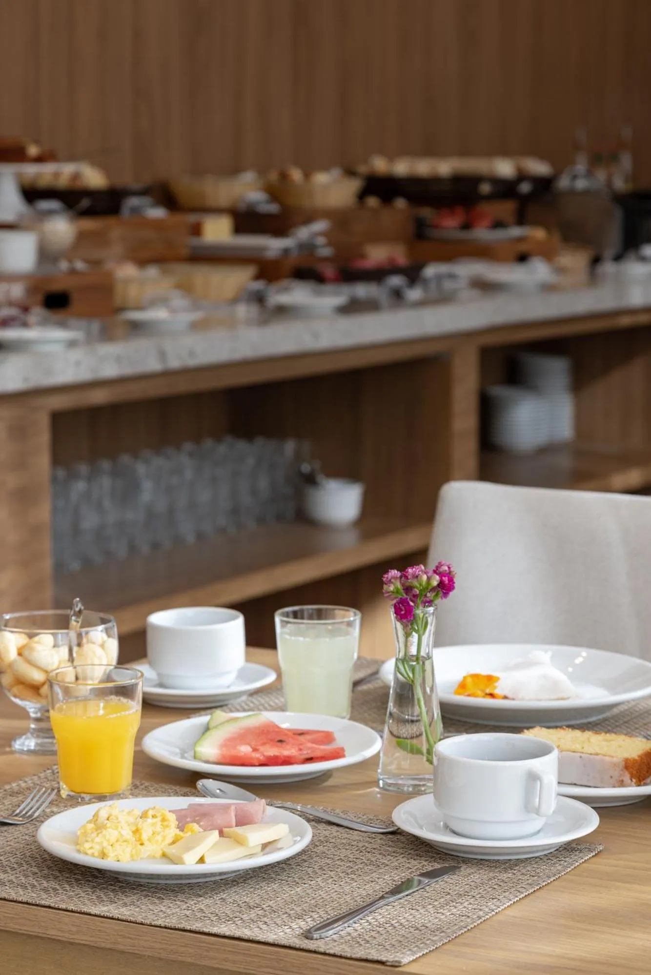 Breakfast in Ramada by Wyndham Brasilia Alvorada