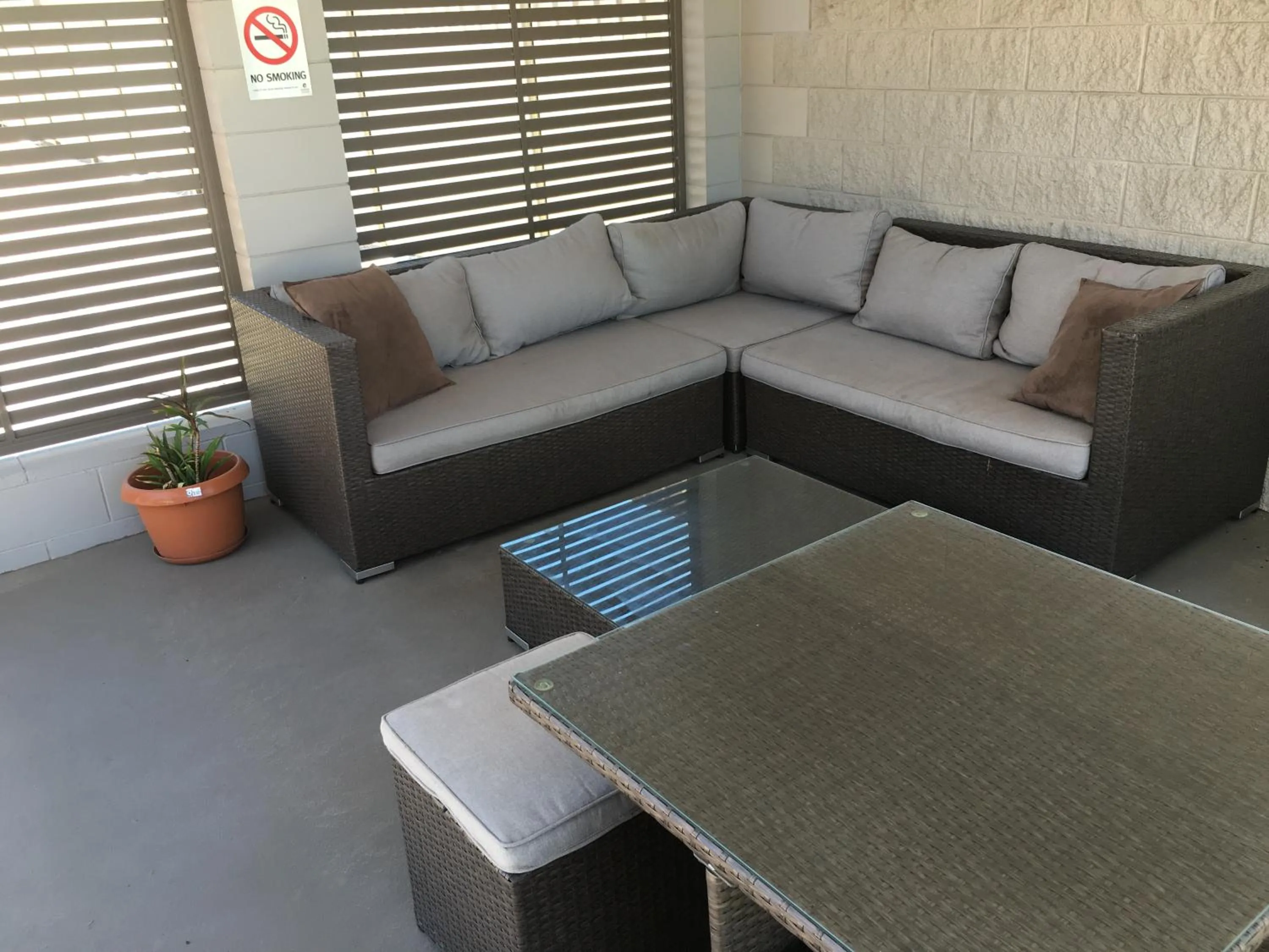 BBQ facilities in Plantation Park Motor Inn