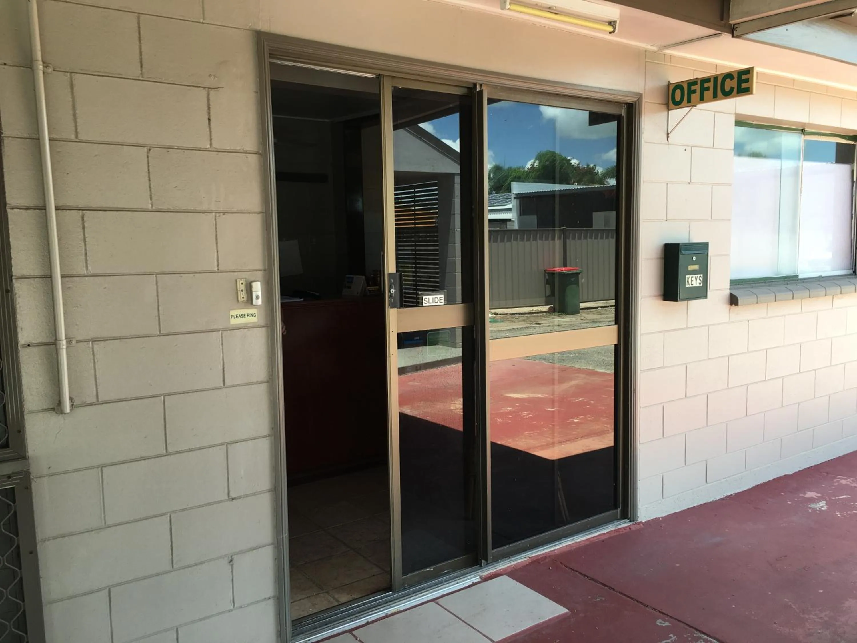Lobby or reception in Plantation Park Motor Inn