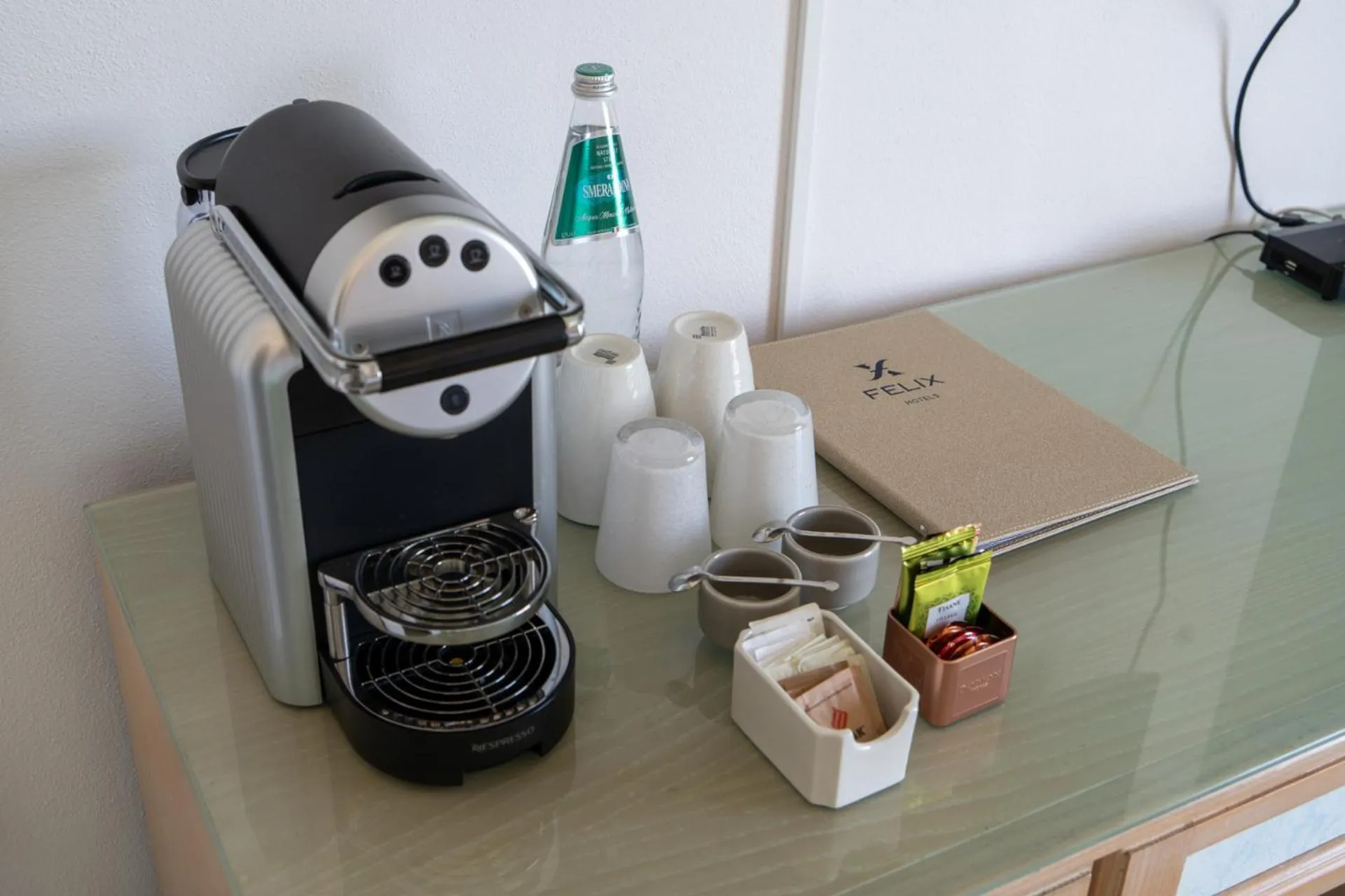 Coffee/tea facilities in Felix Hotels - Hotel La Baja