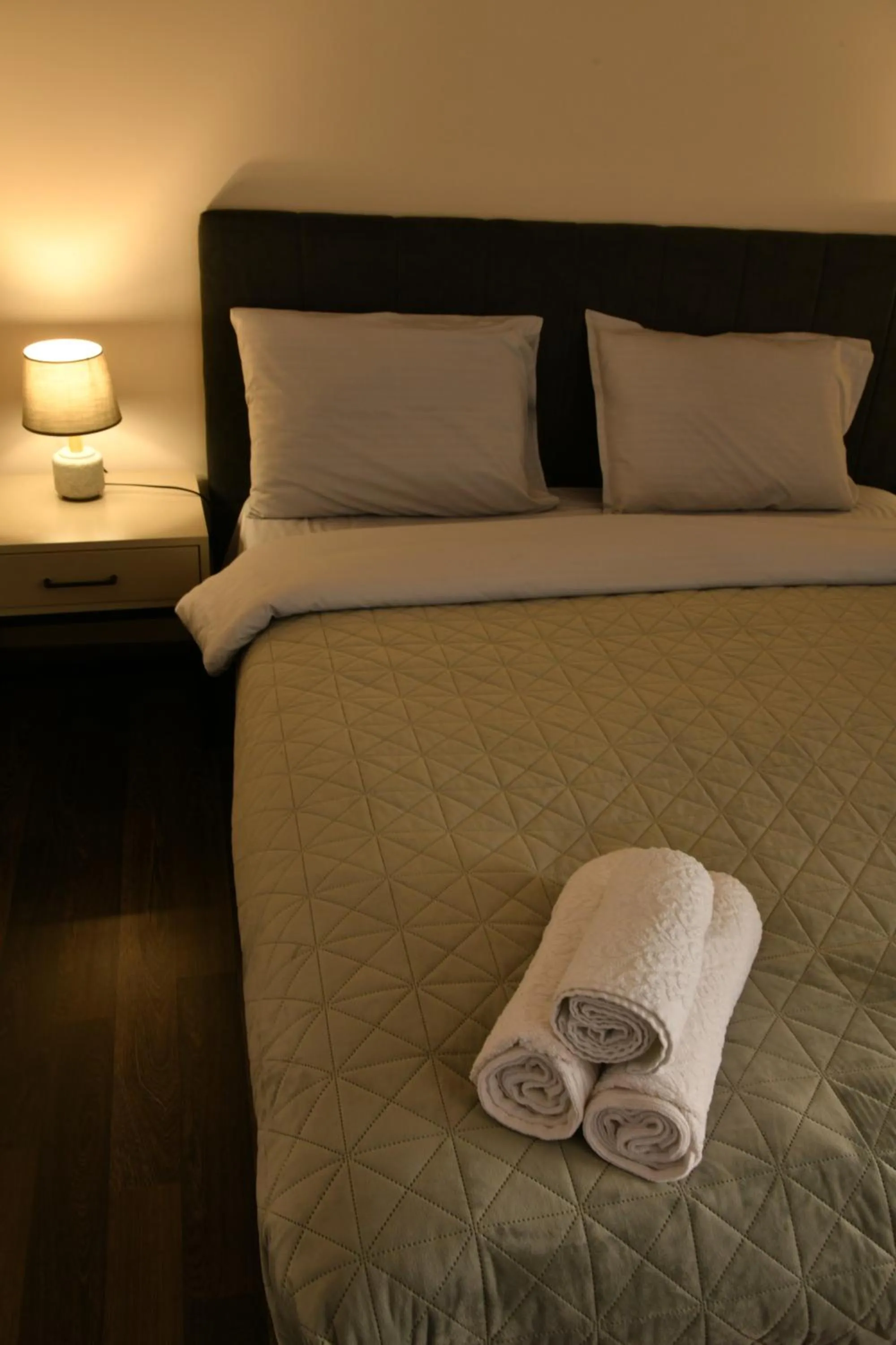 Bedroom, Bed in Forest Apartments Hotel