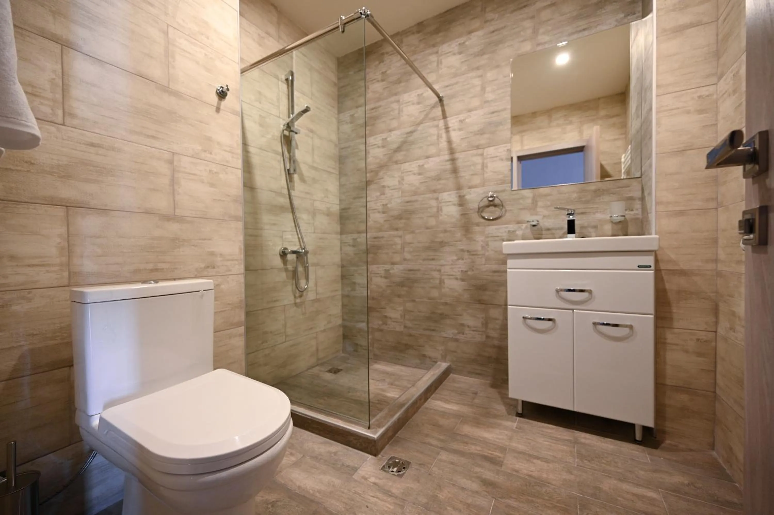 Bathroom in Forest Apartments Hotel