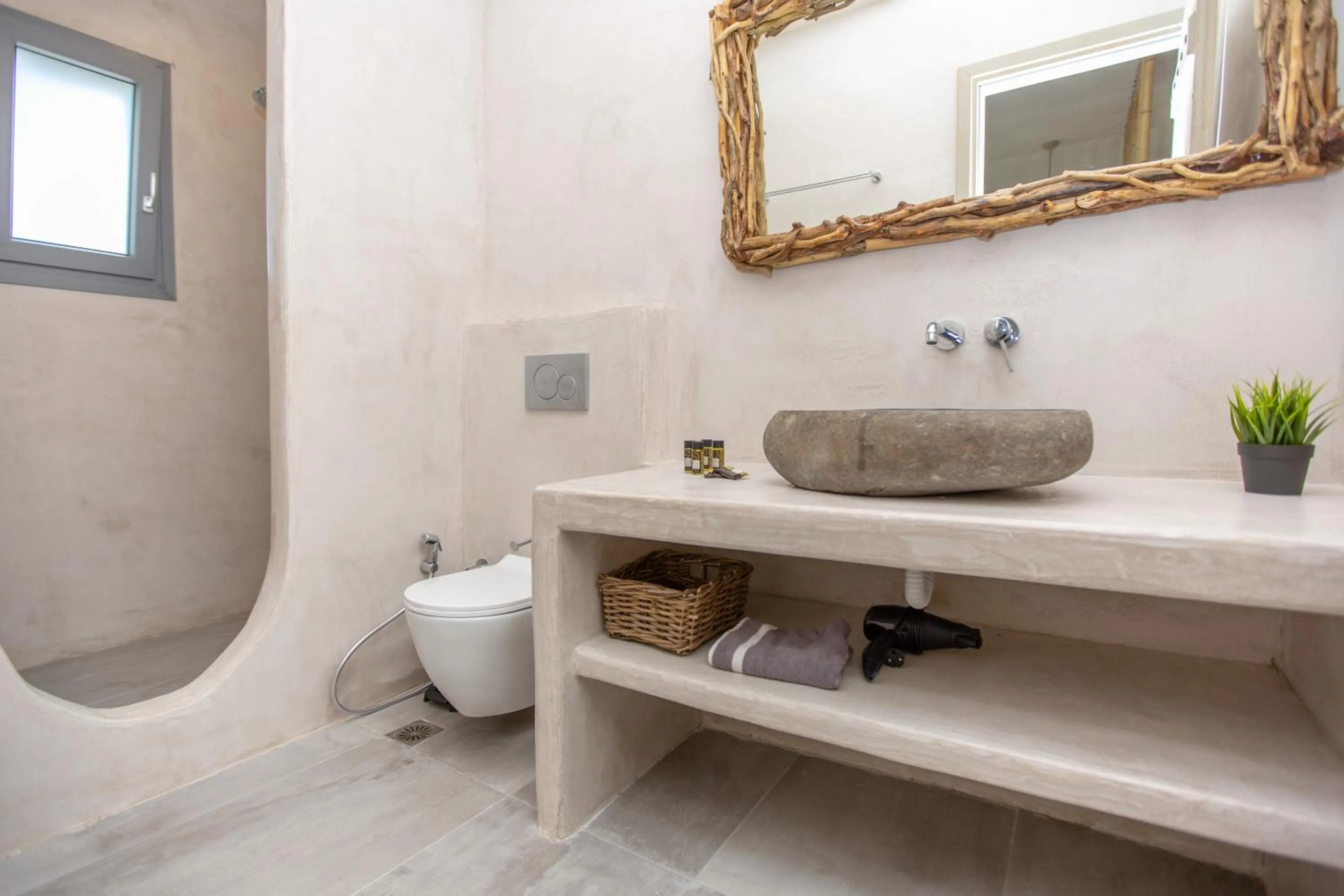 Toilet in Ampelos Residence Naxos