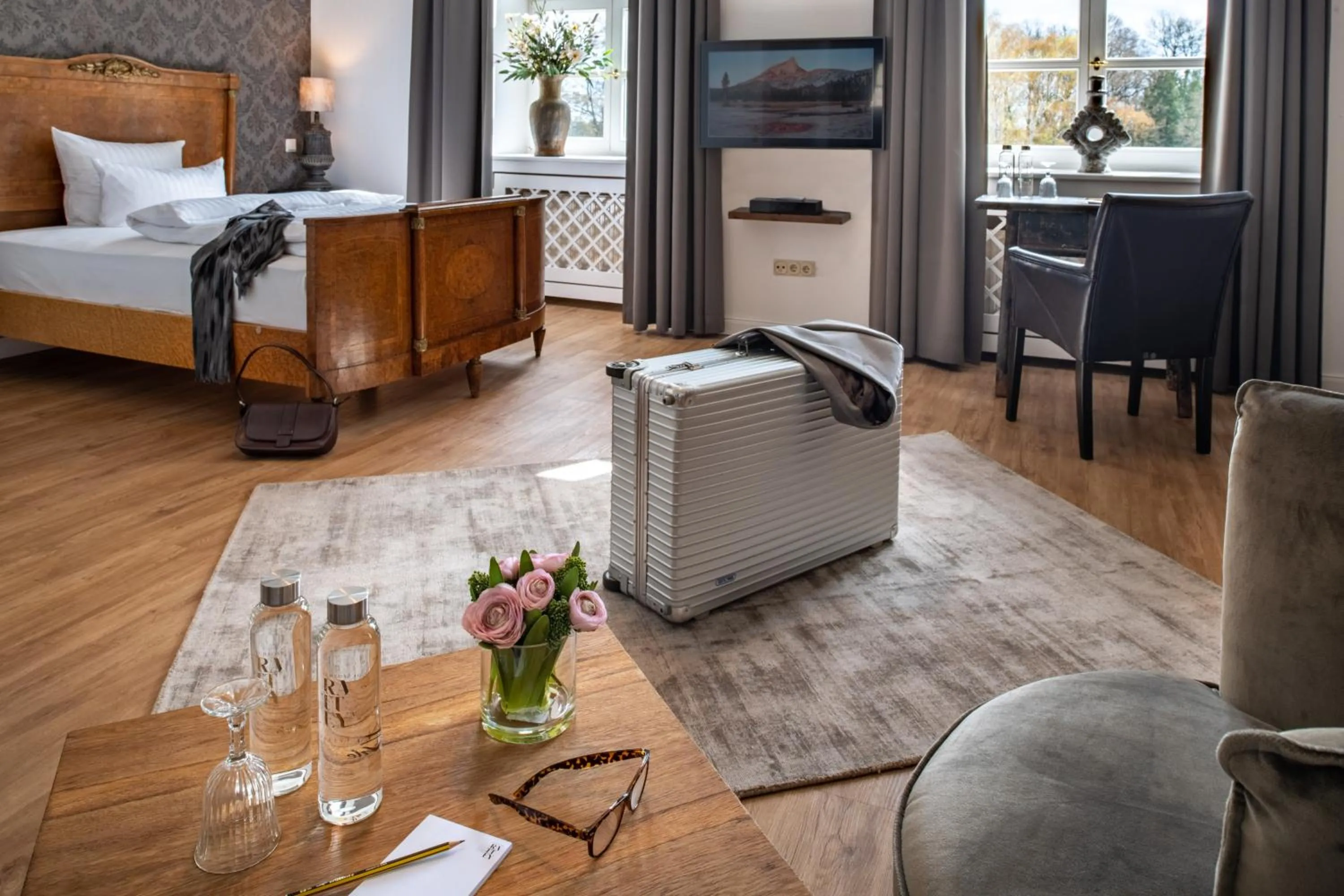 Photo of the whole room, Bed in Hotel Schloss Rattey