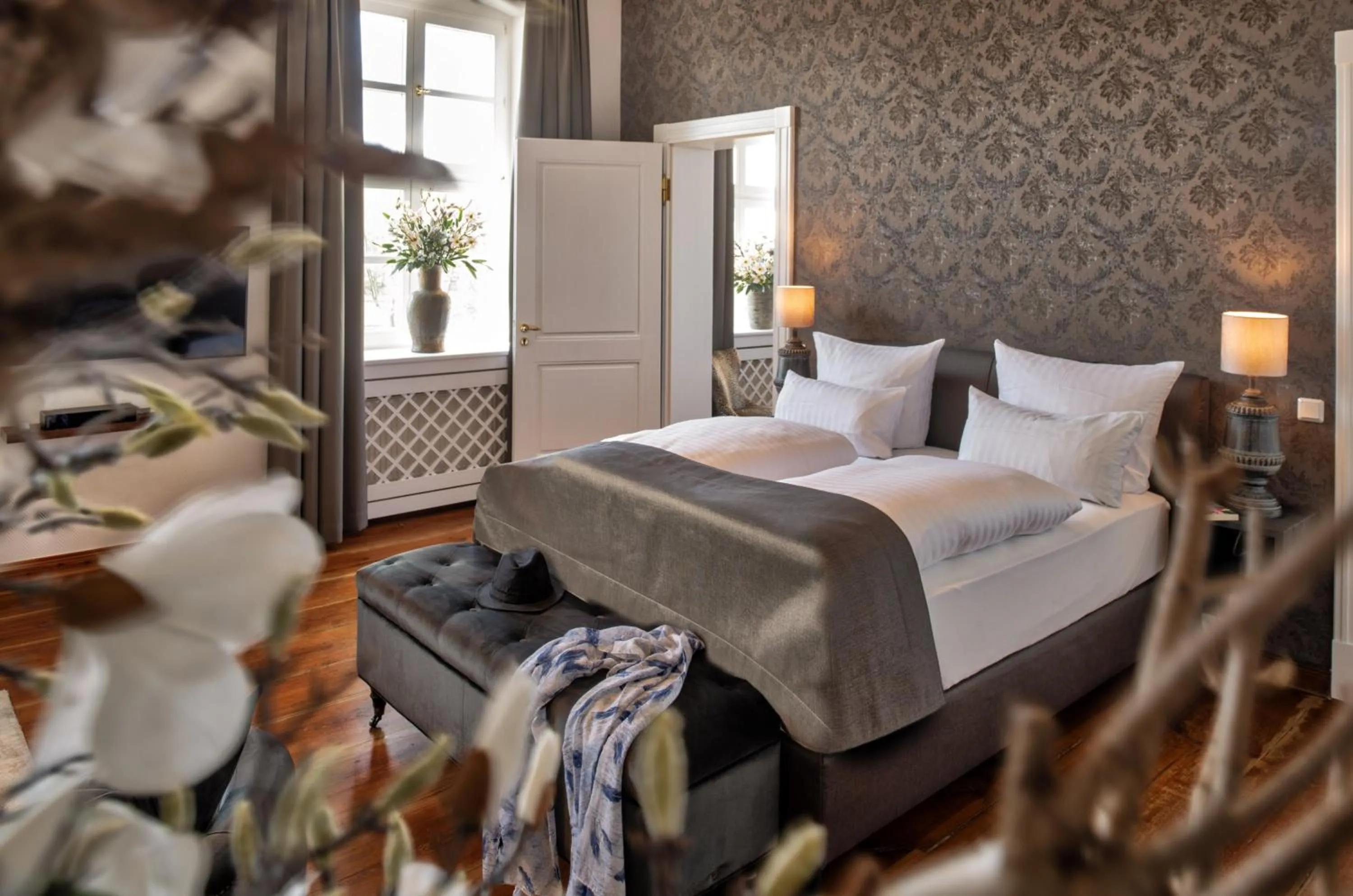 Photo of the whole room, Bed in Hotel Schloss Rattey