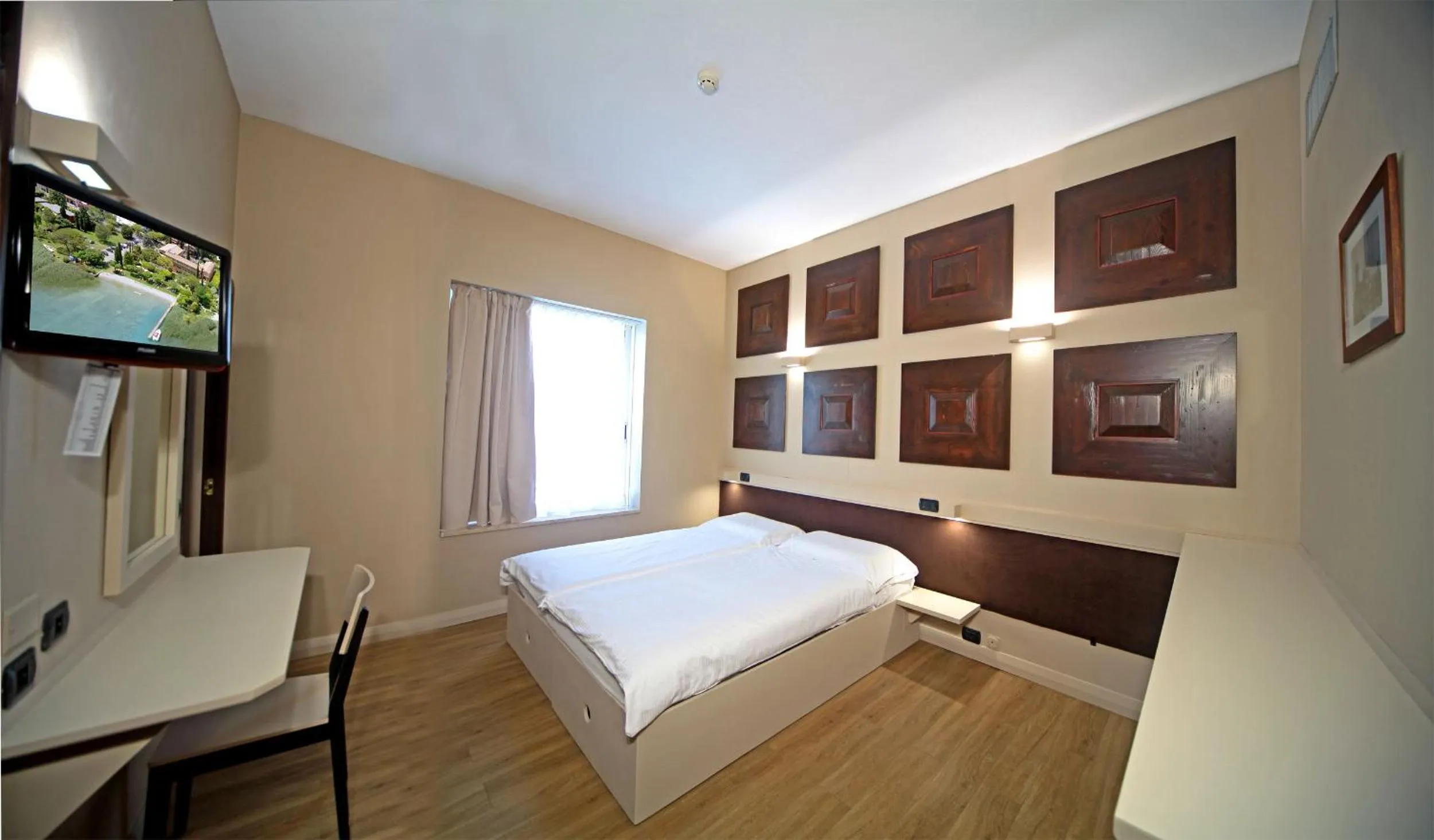 Bedroom, Bed in Hotel La Paül