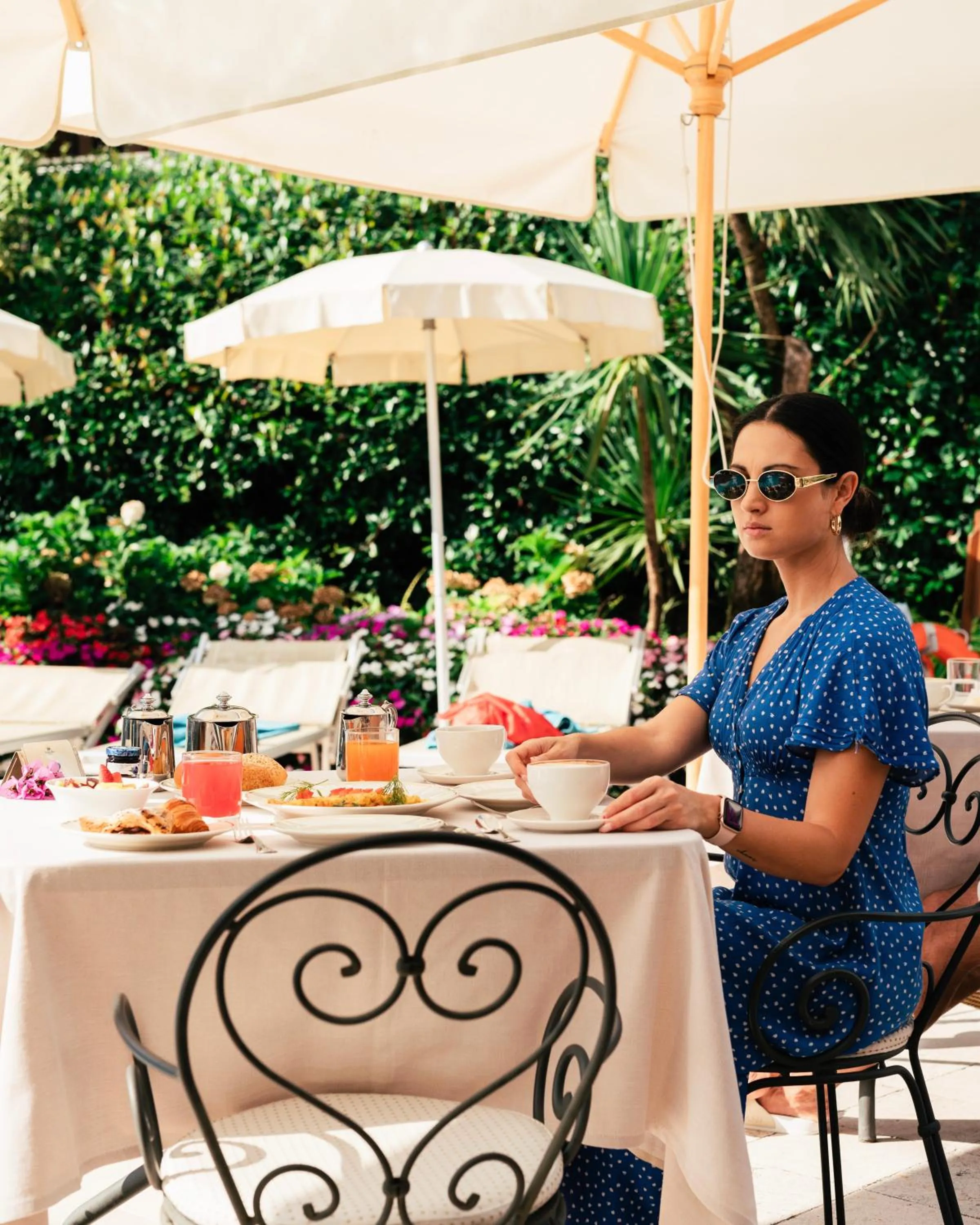 Breakfast in Hotel Savoy Palace