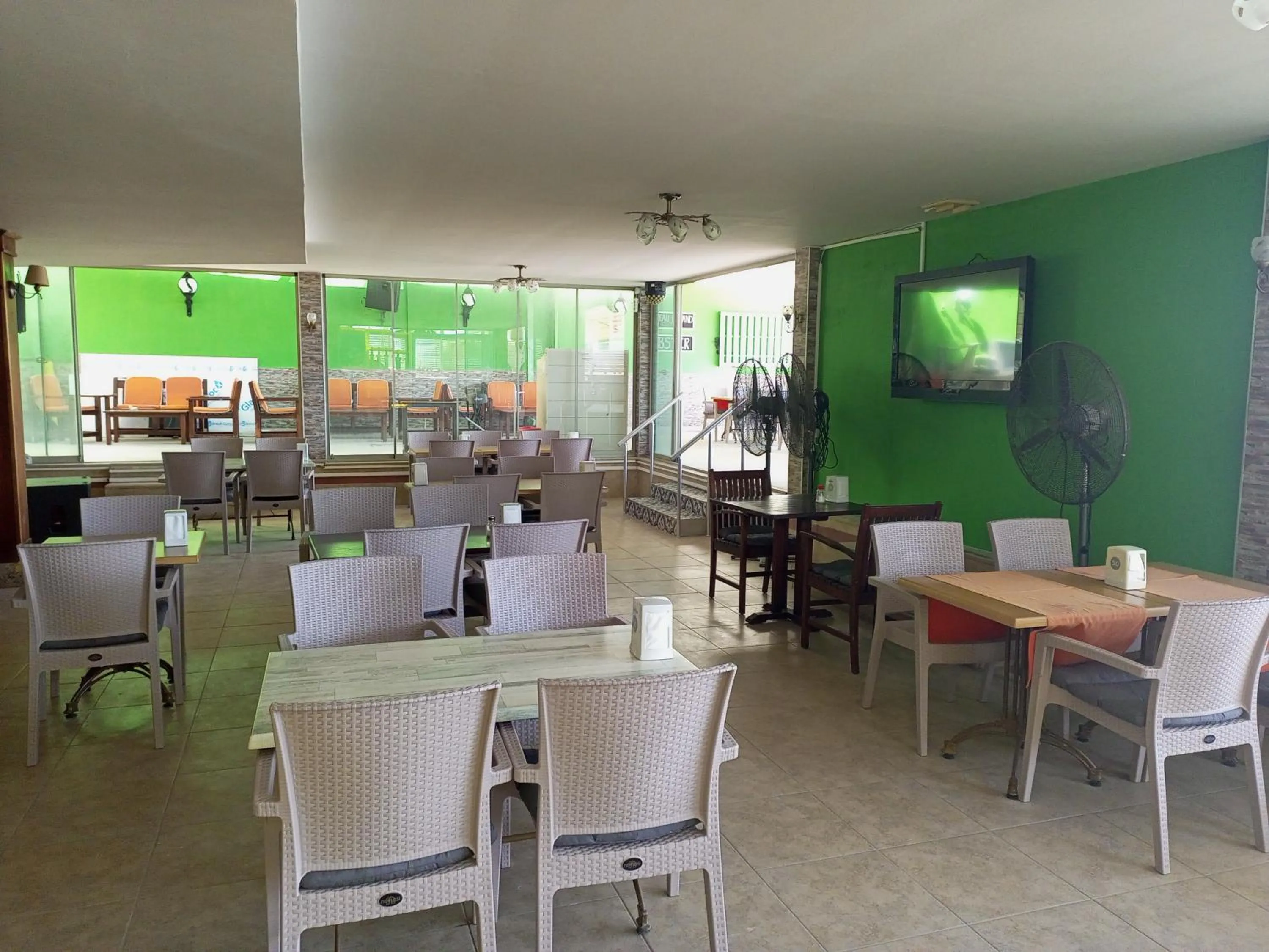 Restaurant/places to eat in Yuvam Prime Beach Hotel