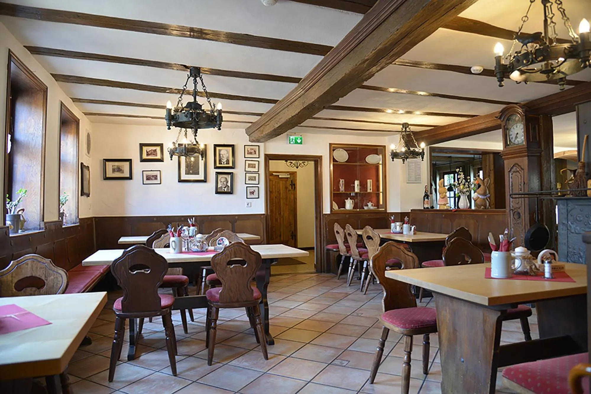 Restaurant/places to eat in Hotelgasthof Schmucker