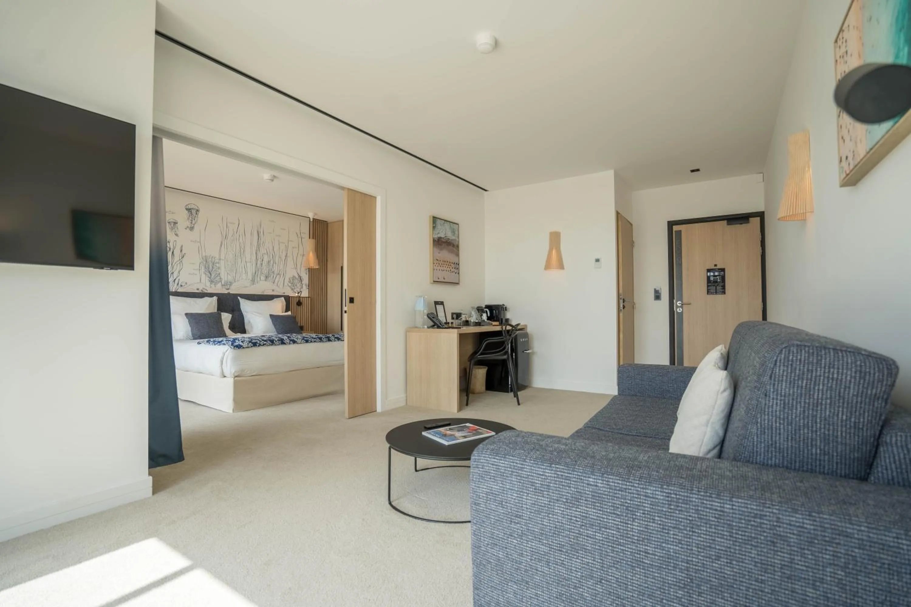 Photo of the whole room, Bed in EDEN HÔTEL