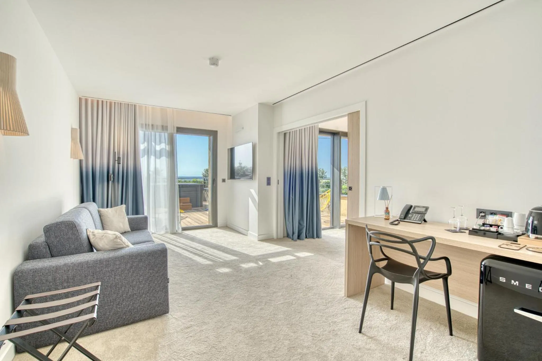 Living room in EDEN HÔTEL