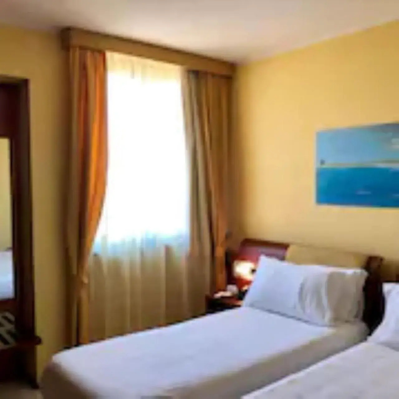 Superior Twin Room in Best Western Hotel Nettuno Superior Twin Room in Best Western Hotel Nettuno