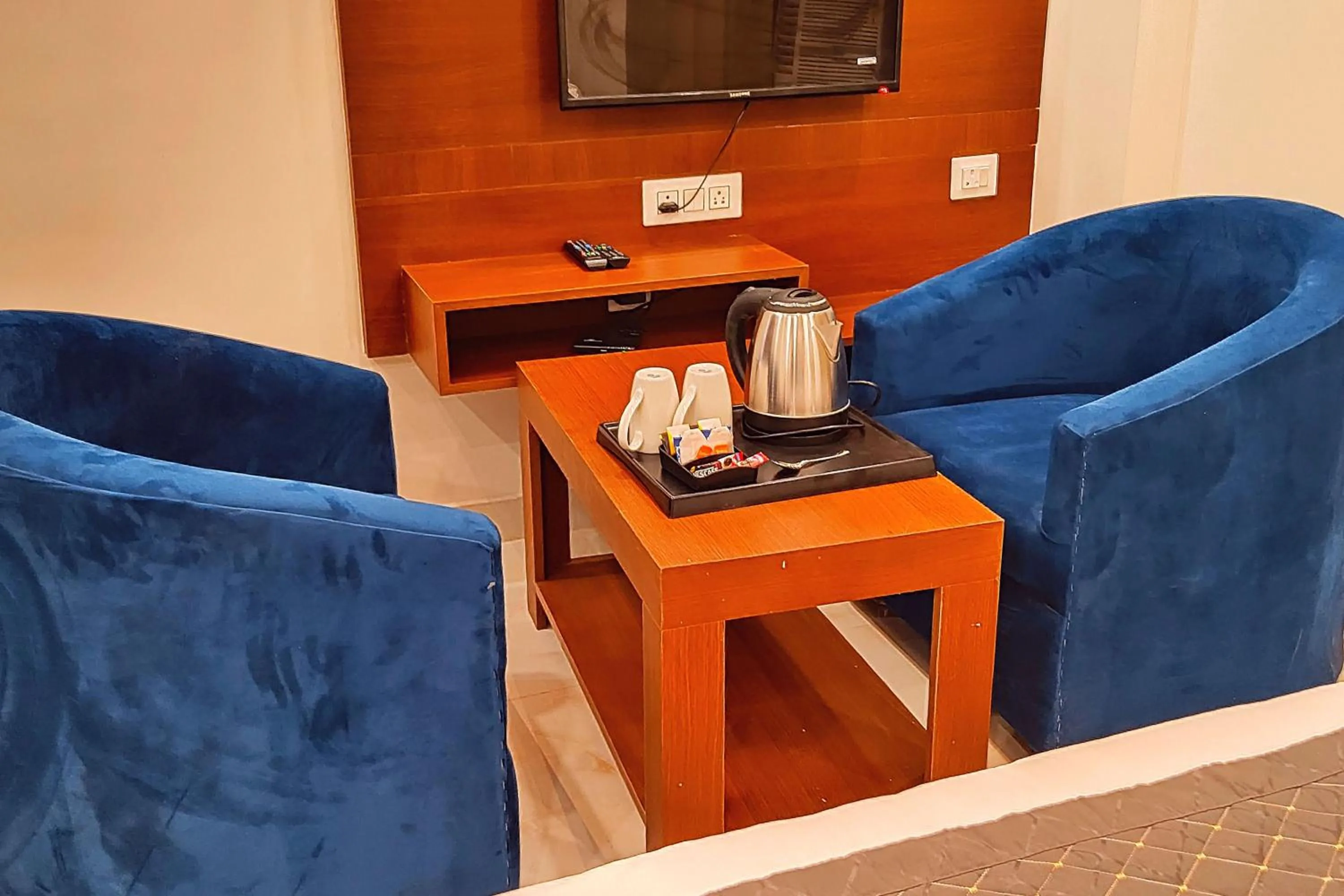 Bedroom in ShriGo Hotel Haridwar