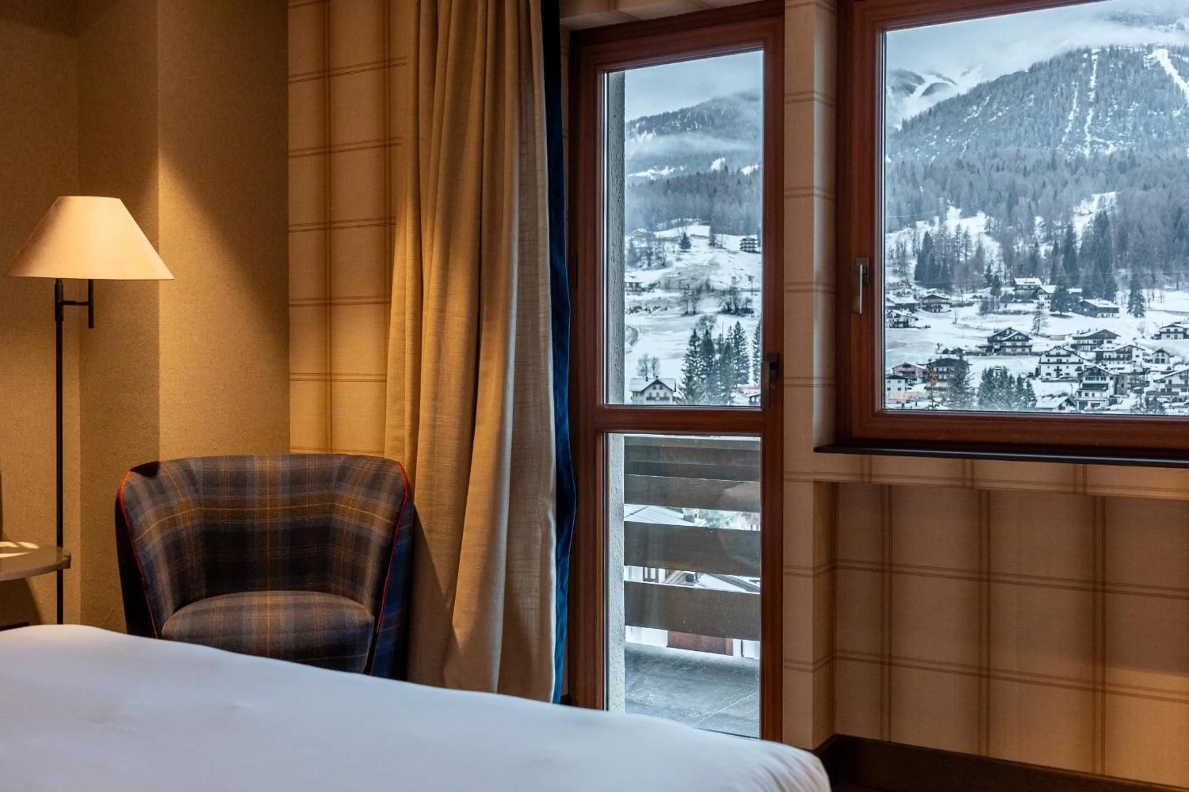 Bed in Eight Cortina