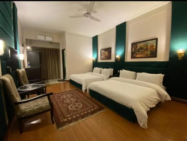 Bed in Shelton Rezidor Swat