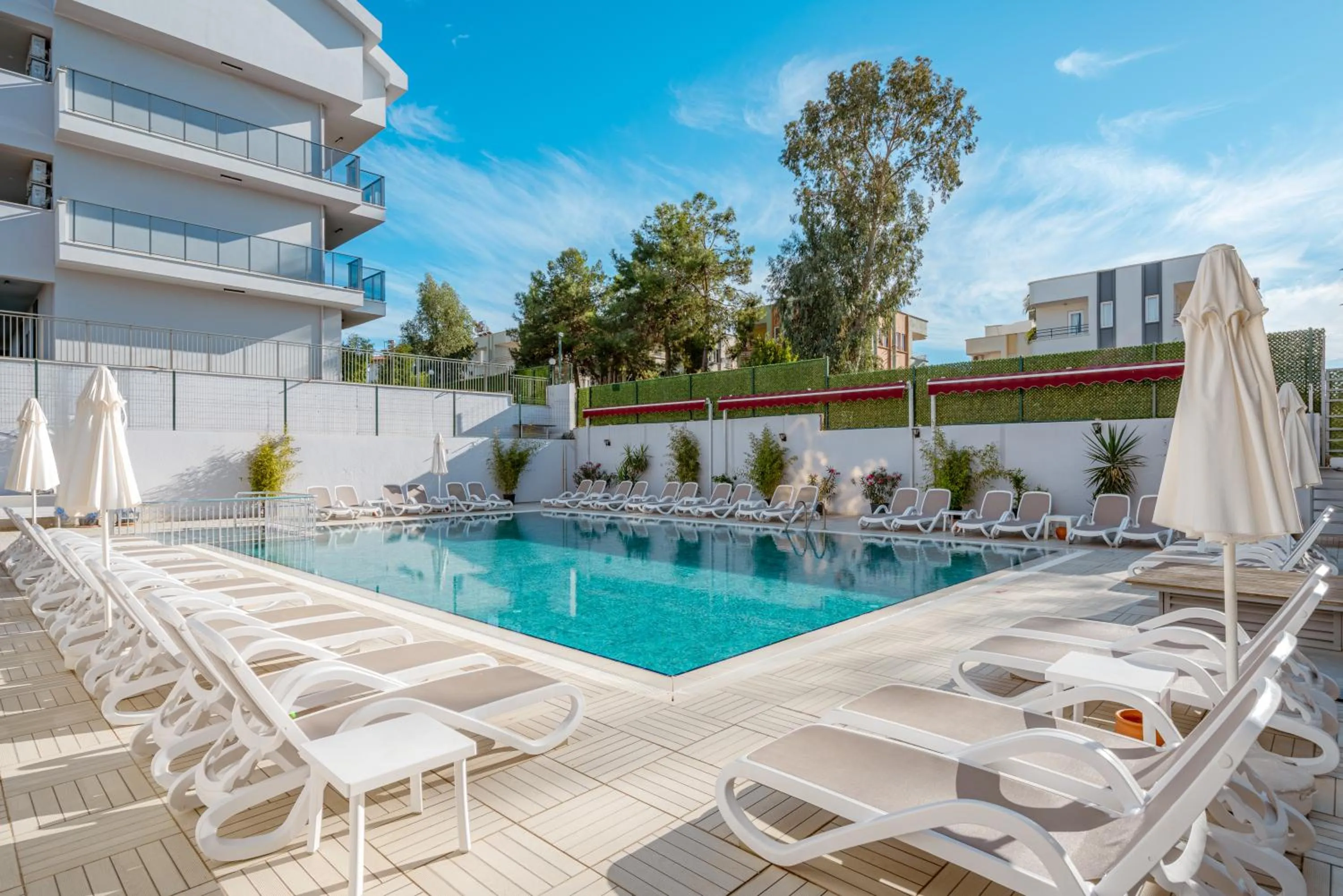 Swimming pool in A Hotel Side