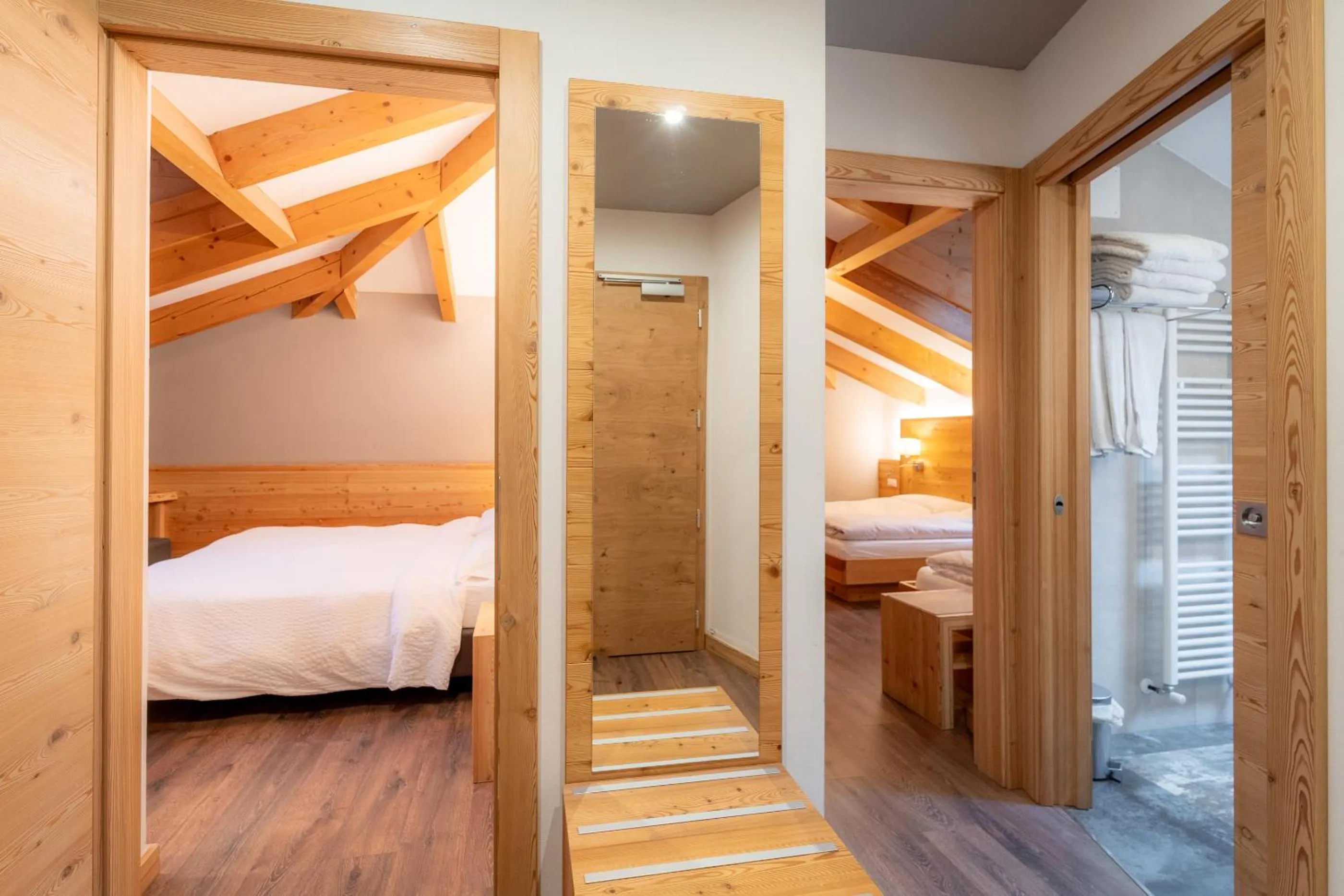 Bed in Hotel Garni Arnica ***S