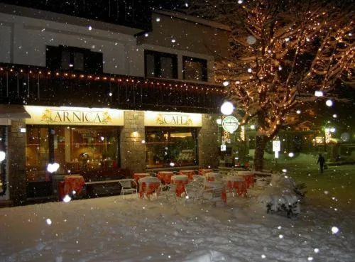 Facade/entrance in Hotel Garni Arnica ***S