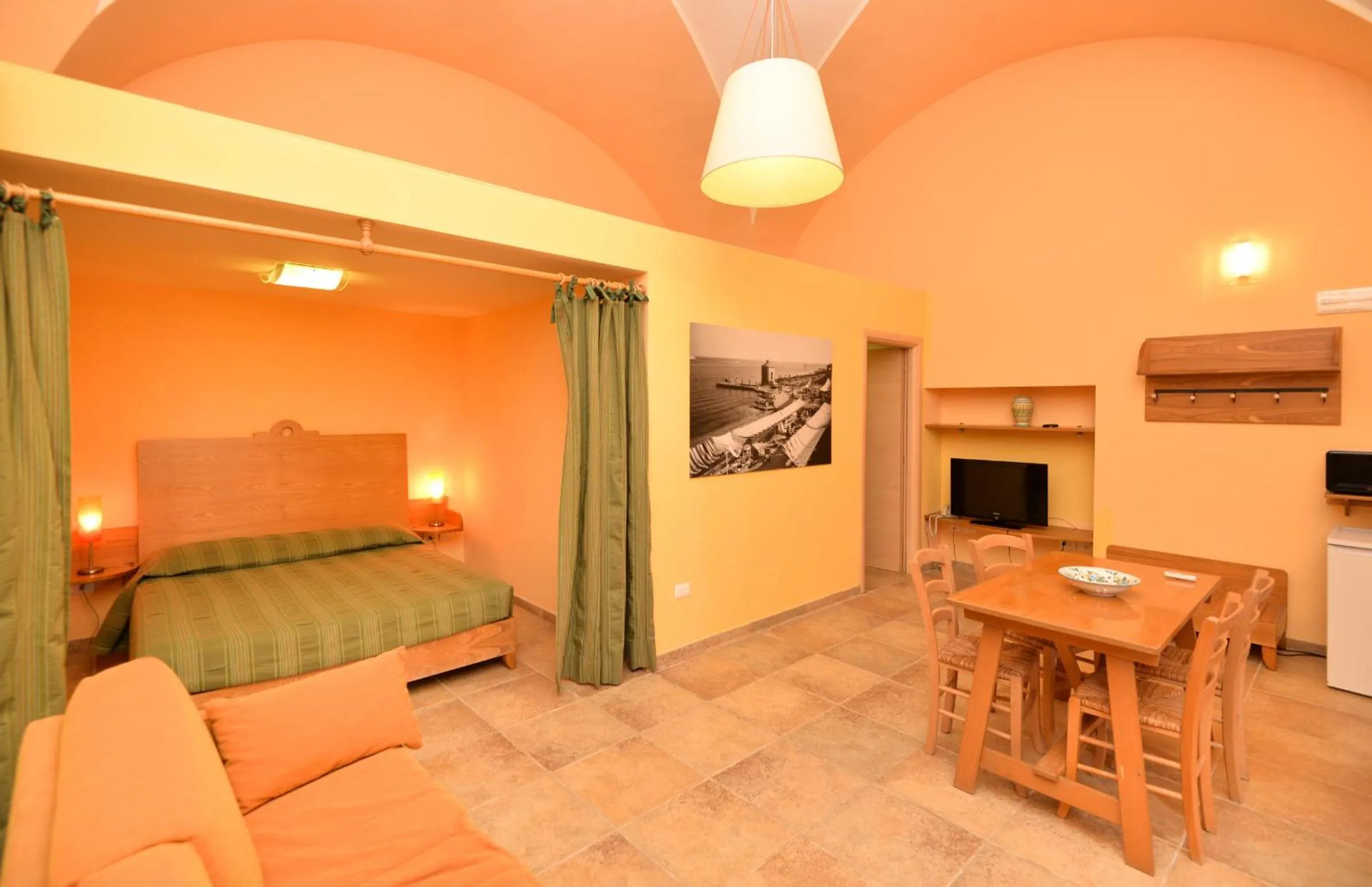 TV and multimedia in Il Tabacchificio Hotel