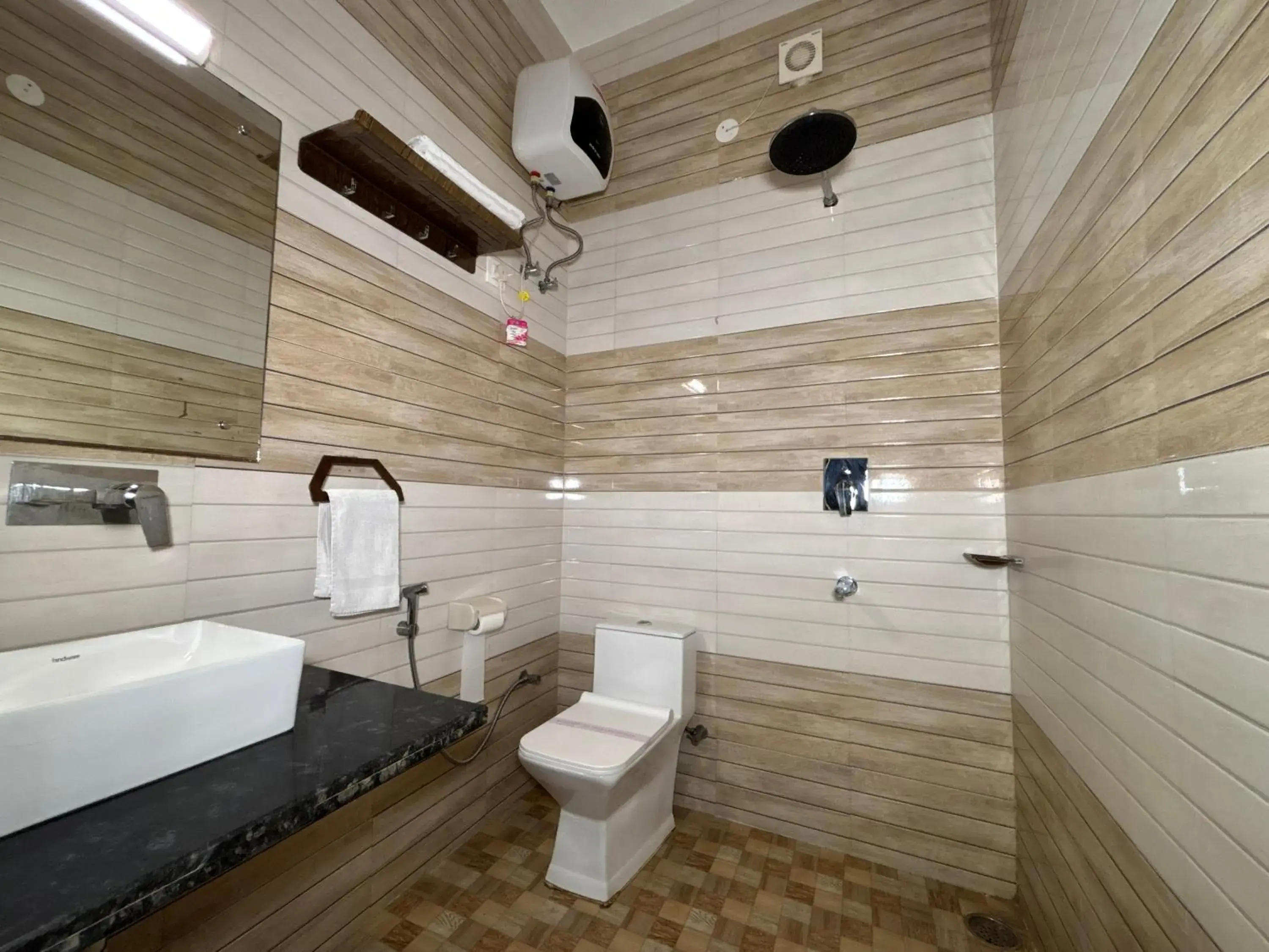 Deluxe King Room - single occupancy in The Orchid Retreat Agra - Stay Near Taj Mahal Deluxe King Room - single occupancy in The Orchid Retreat Agra - Stay Near Taj Mahal